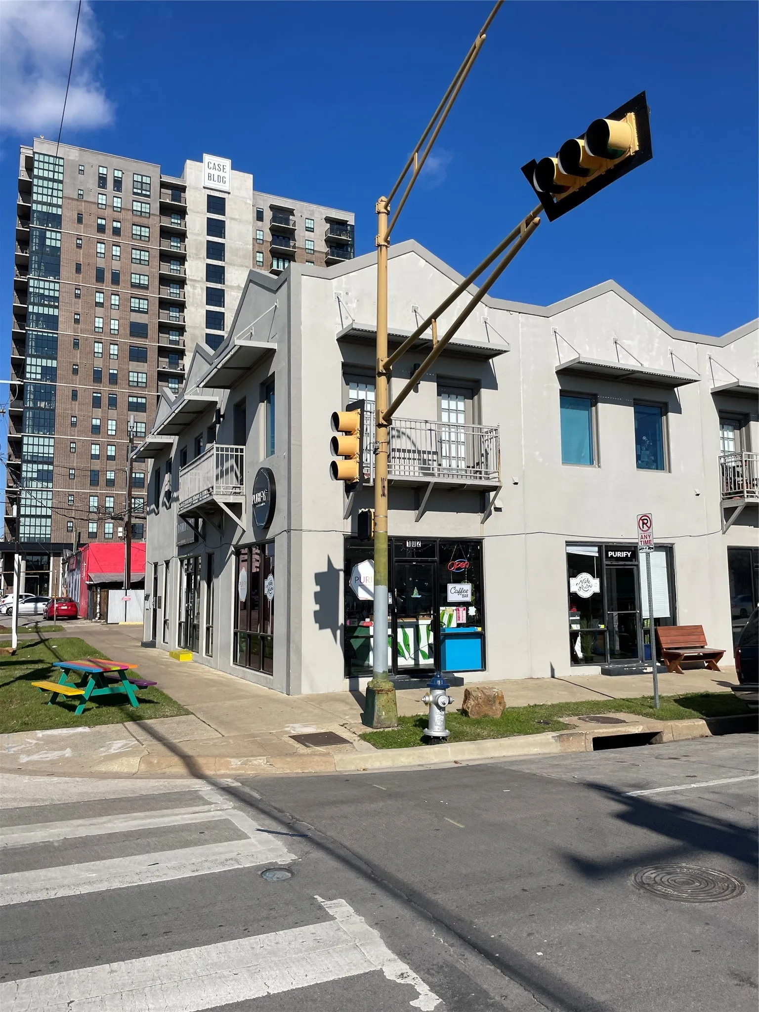 Apartment For Rent in Dallas County , 3101 Commerce Street 201, Dallas, Texas 75226, 0, 1 Bathroom, Garage spaces, 494 Sqft, built in 1986, Price $1,000, mls#21365087, Real Estate Agent in Dallas, Homes For Rent in Dallas county, Homes For Rent in Dallas, Realtor in Dallas Texas, Real Estate Brokerage Independent Realty Texas, Luminita Cordes Realtor