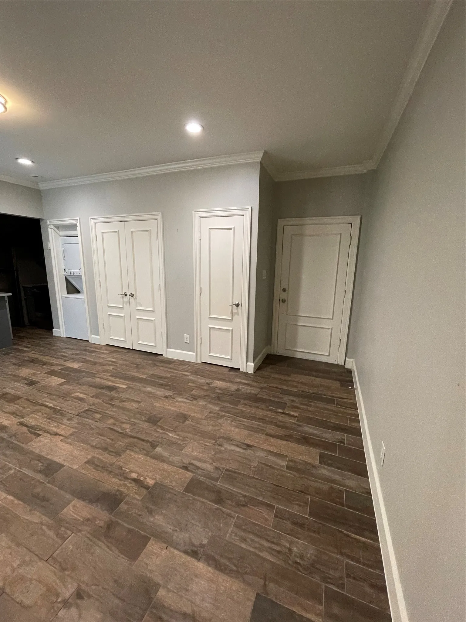Apartment For Rent in Dallas County , 3101 Commerce Street 201, Dallas, Texas 75226, 0, 1 Bathroom, Garage spaces, 494 Sqft, built in 1986, Price $1,000, mls#21365087, Real Estate Agent in Dallas, Homes For Rent in Dallas county, Homes For Rent in Dallas, Realtor in Dallas Texas, Real Estate Brokerage Independent Realty Texas, Luminita Cordes Realtor