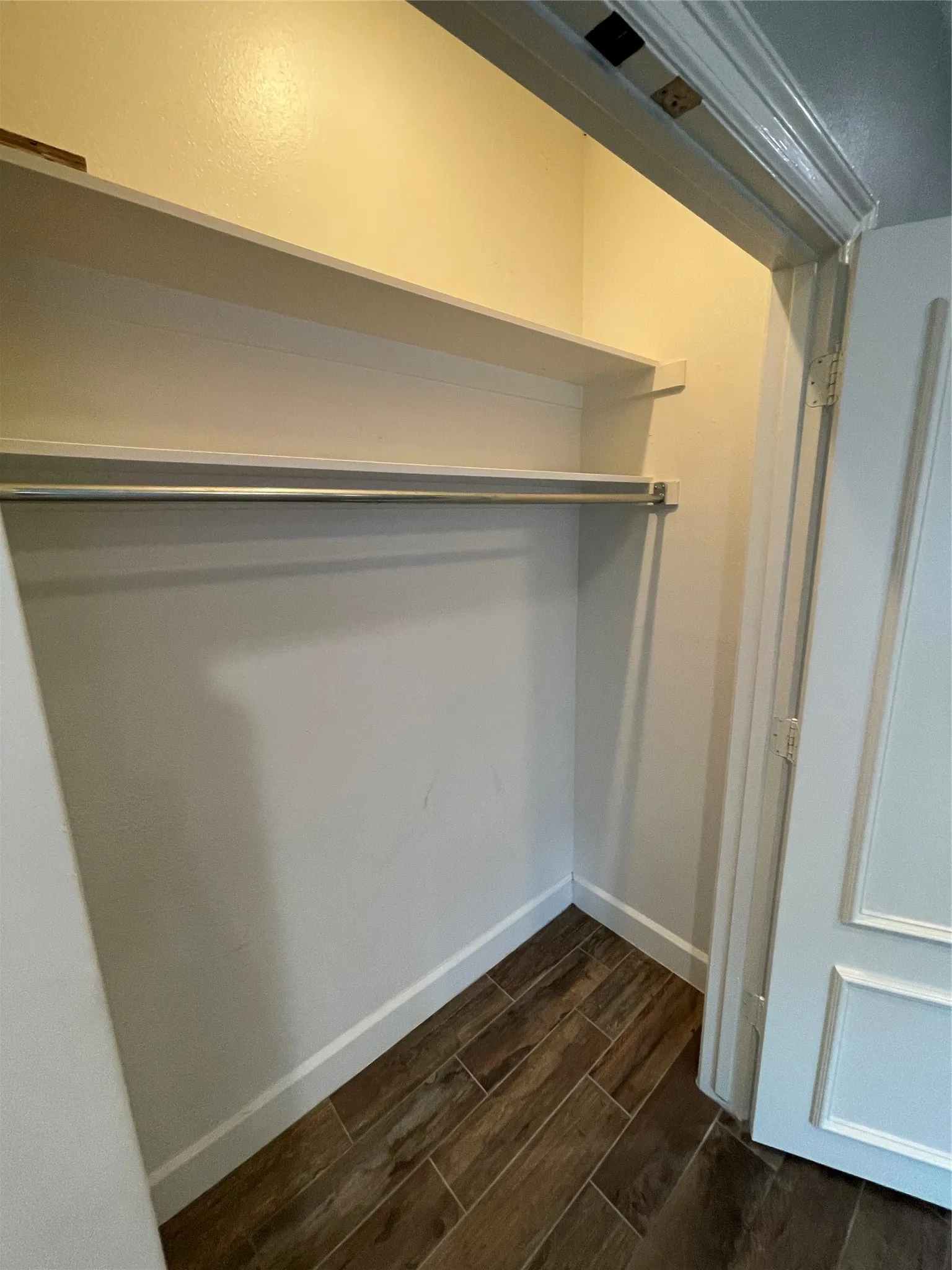 Apartment For Rent in Dallas County , 3101 Commerce Street 201, Dallas, Texas 75226, 0, 1 Bathroom, Garage spaces, 494 Sqft, built in 1986, Price $1,000, mls#21365087, Real Estate Agent in Dallas, Homes For Rent in Dallas county, Homes For Rent in Dallas, Realtor in Dallas Texas, Real Estate Brokerage Independent Realty Texas, Luminita Cordes Realtor