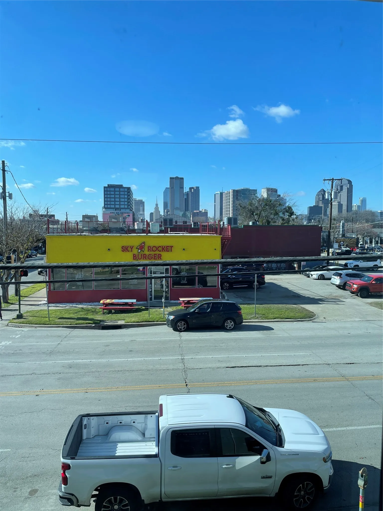 Apartment For Rent in Dallas County , 3101 Commerce Street 201, Dallas, Texas 75226, 0, 1 Bathroom, Garage spaces, 494 Sqft, built in 1986, Price $1,000, mls#21365087, Real Estate Agent in Dallas, Homes For Rent in Dallas county, Homes For Rent in Dallas, Realtor in Dallas Texas, Real Estate Brokerage Independent Realty Texas, Luminita Cordes Realtor