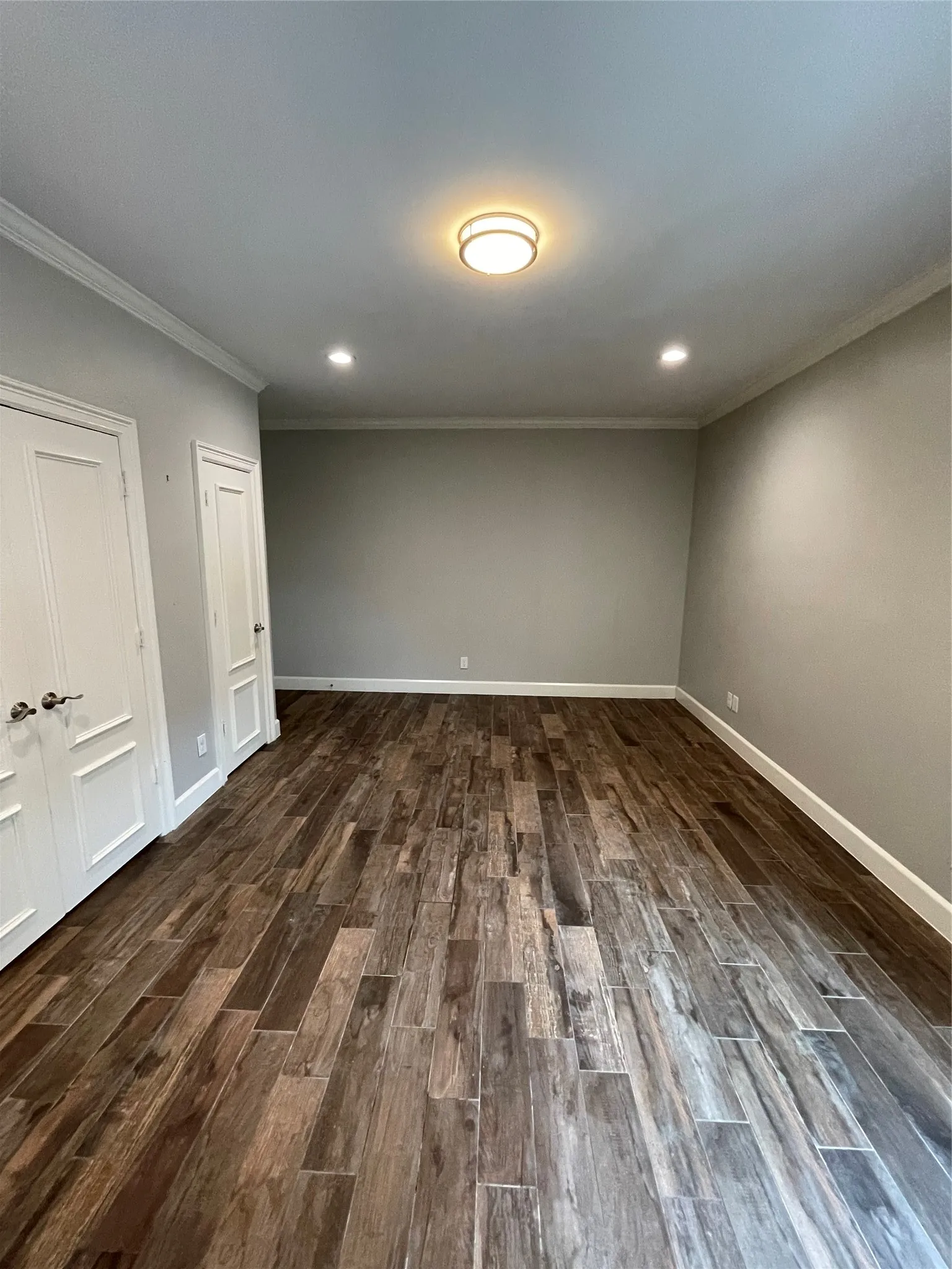 Apartment For Rent in Dallas County , 3101 Commerce Street 201, Dallas, Texas 75226, 0, 1 Bathroom, Garage spaces, 494 Sqft, built in 1986, Price $1,000, mls#21365087, Real Estate Agent in Dallas, Homes For Rent in Dallas county, Homes For Rent in Dallas, Realtor in Dallas Texas, Real Estate Brokerage Independent Realty Texas, Luminita Cordes Realtor