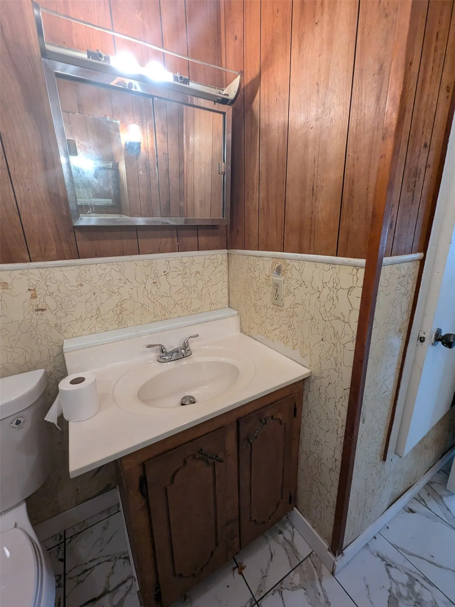 Single Family Residence For Sale in Cass County , 11728 Fm 1399, Marietta, Texas 75566, 2 Bedroom, 1 Bathroom, Garage spaces, 858 Sqft, built in 1980, Price $120,000, mls#21365167, Real Estate Agent in Marietta, Homes For Sale in Cass county, Homes For Sale in Marietta, Realtor in Marietta Texas, Real Estate Brokerage Independent Realty Texas, Luminita Cordes Realtor