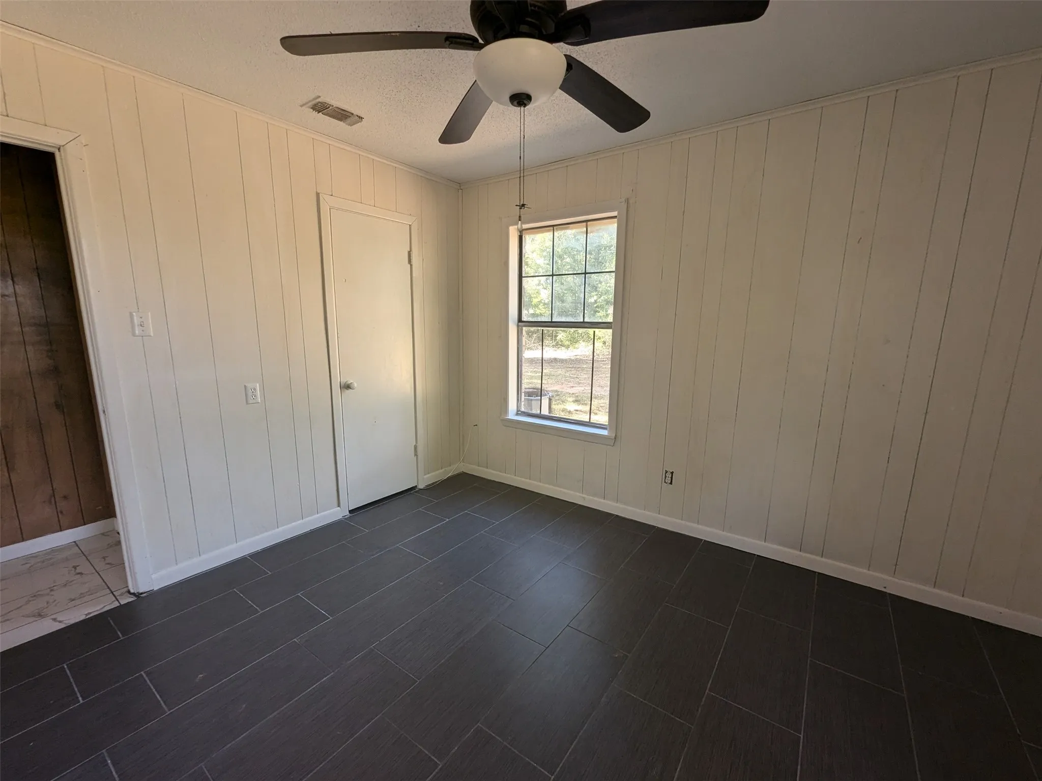 Single Family Residence For Sale in Cass County , 11728 Fm 1399, Marietta, Texas 75566, 2 Bedroom, 1 Bathroom, Garage spaces, 858 Sqft, built in 1980, Price $120,000, mls#21365167, Real Estate Agent in Marietta, Homes For Sale in Cass county, Homes For Sale in Marietta, Realtor in Marietta Texas, Real Estate Brokerage Independent Realty Texas, Luminita Cordes Realtor