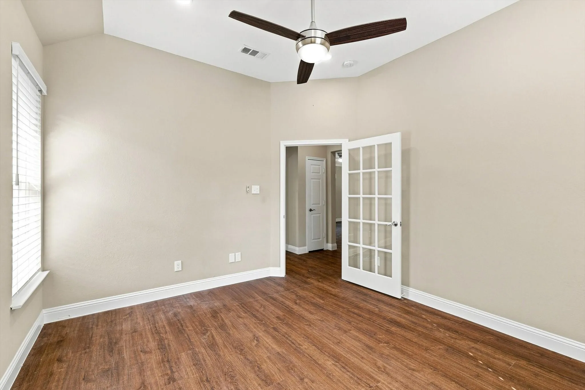 Downstairs office, playroom or 4th bedroom