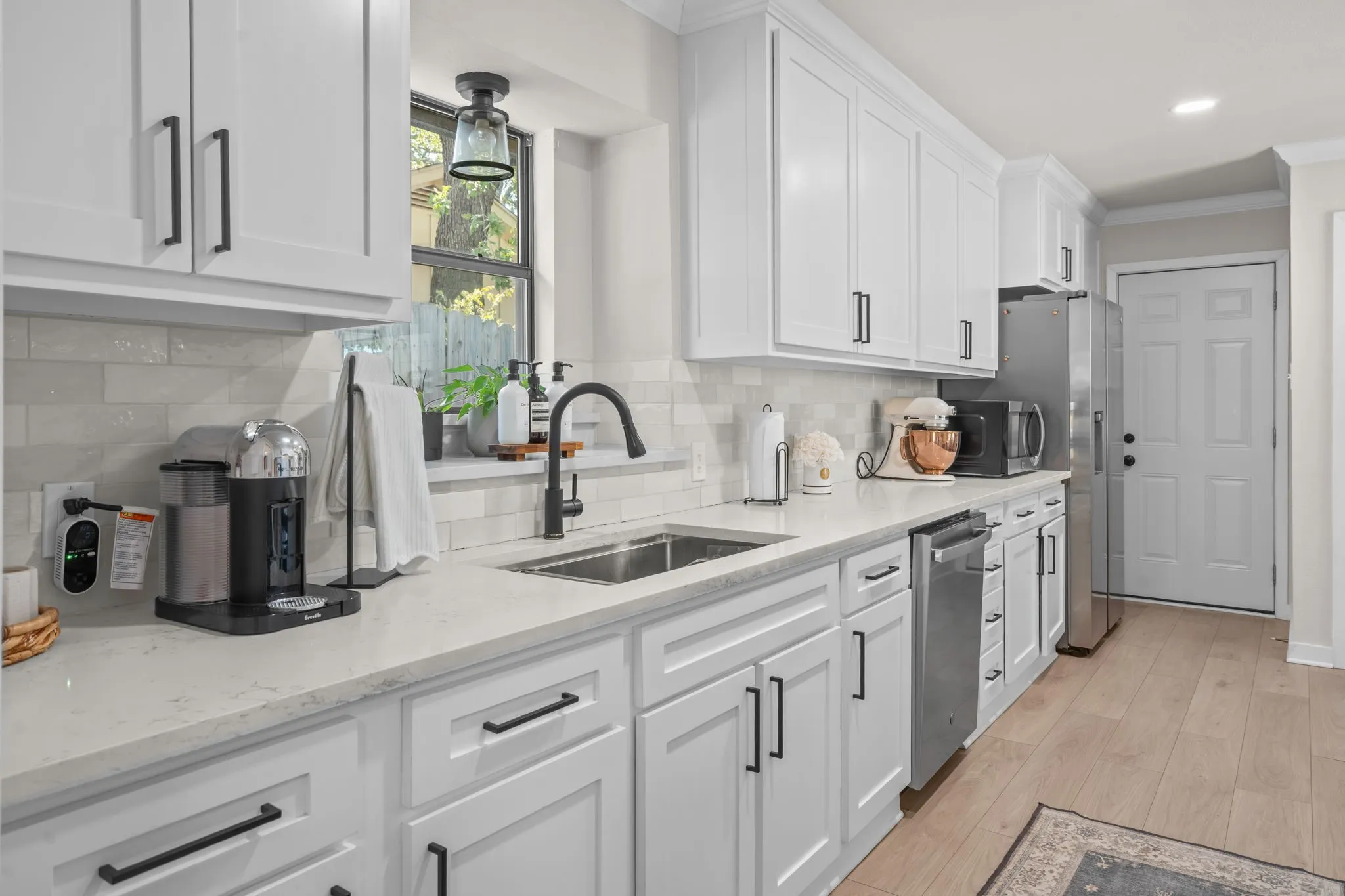 Single Family Residence For Sale in Tarrant County , 7300 Timberlane Drive, North Richland Hills, Texas 76182, 3 Bedroom, 2 Bathroom, 2 Garage spaces, 1,641 Sqft, built in 1985, mls#21364158, Real Estate Agent in North Richland Hills, Homes For Sale in Tarrant county, Homes For Sale in North Richland Hills, Realtor in North Richland Hills Texas, Real Estate Brokerage Independent Realty Texas, Luminita Cordes Realtor