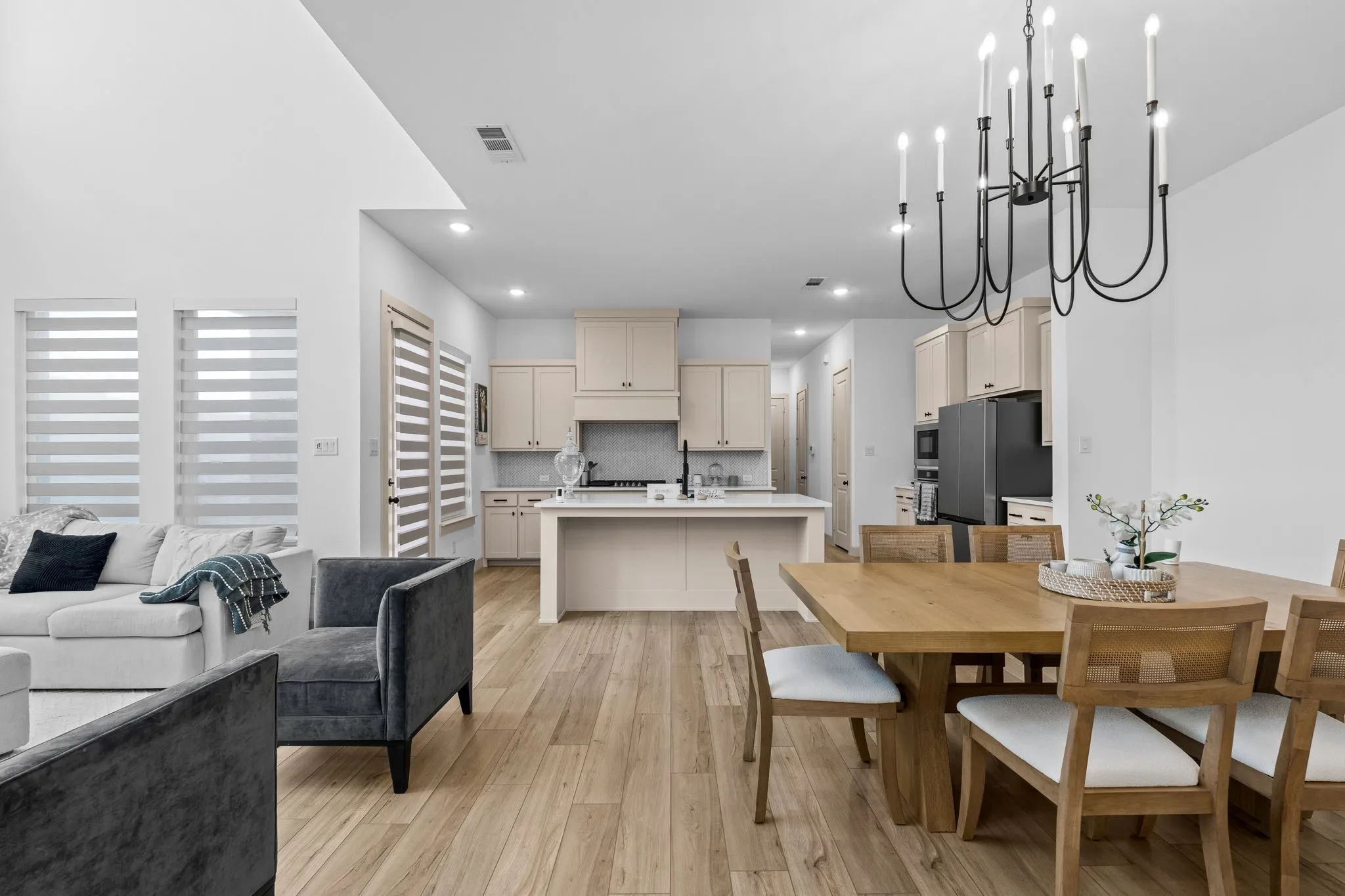 Single Family Residence For Rent in Denton County , 9540 Hedge Street, Frisco, Texas 75034, 4 Bedroom, 5 Bathroom, 2 Garage spaces, 3,026 Sqft, built in 2023, mls#21365178, Real Estate Agent in Frisco, Homes For Rent in Denton county, Homes For Rent in Frisco, Realtor in Frisco Texas, Real Estate Brokerage Independent Realty Texas, Luminita Cordes Realtor
