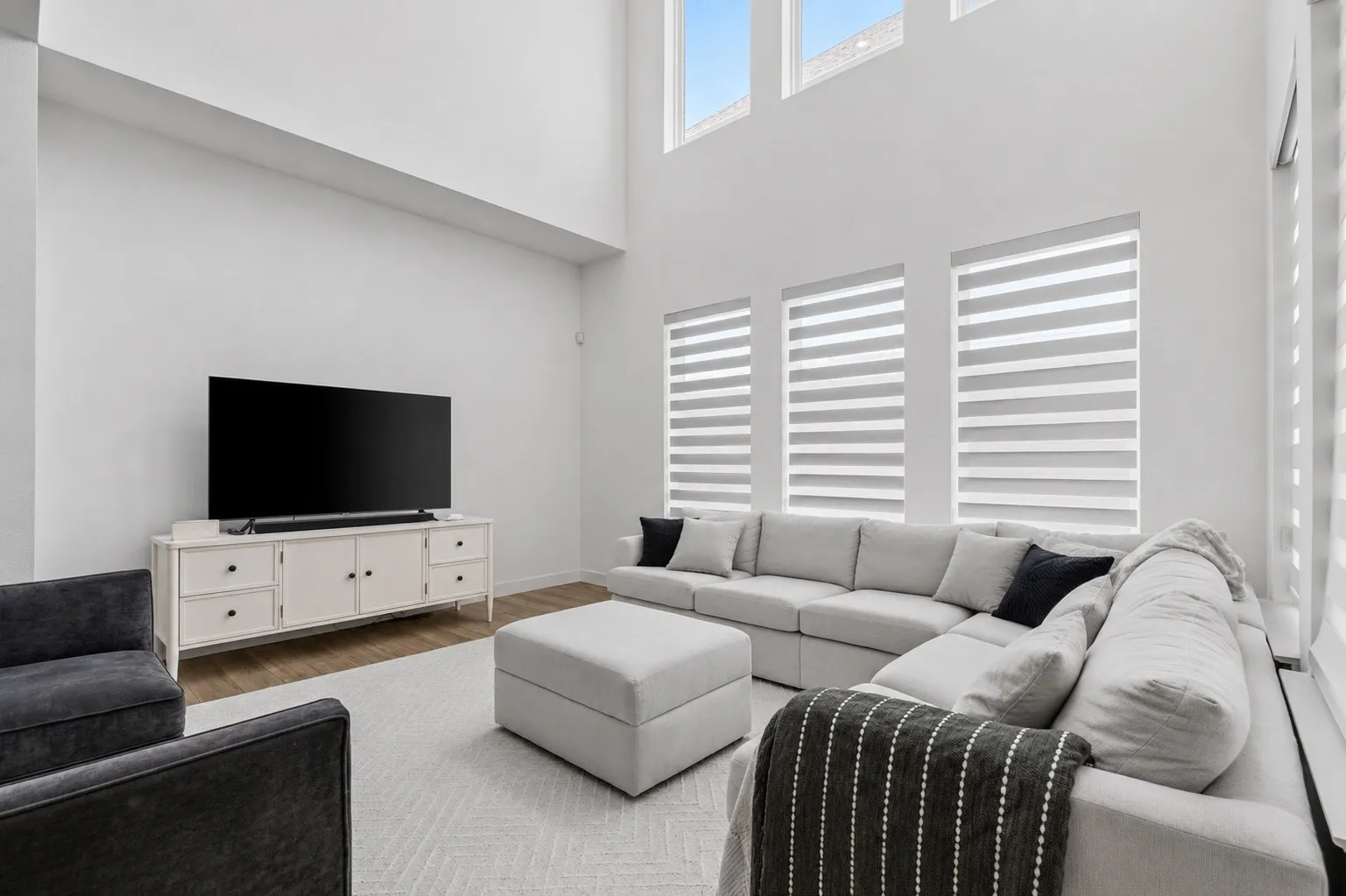 Single Family Residence For Rent in Denton County , 9540 Hedge Street, Frisco, Texas 75034, 4 Bedroom, 5 Bathroom, 2 Garage spaces, 3,026 Sqft, built in 2023, mls#21365178, Real Estate Agent in Frisco, Homes For Rent in Denton county, Homes For Rent in Frisco, Realtor in Frisco Texas, Real Estate Brokerage Independent Realty Texas, Luminita Cordes Realtor