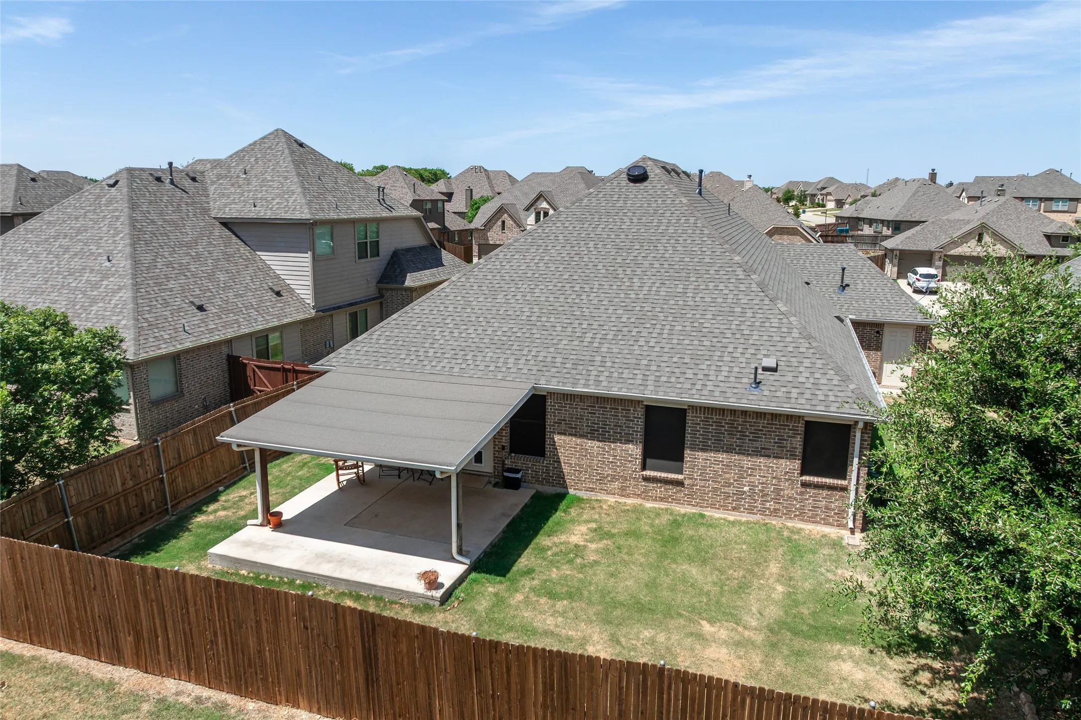 Single Family Residence For Sale in Grayson County , 5007 Ambergate Lane, Sherman, Texas 75092, 4 Bedroom, 2 Bathroom, 2 Garage spaces, 1,912 Sqft, built in 2017, mls#21364329, Real Estate Agent in Sherman, Homes For Sale in Grayson county, Homes For Sale in Sherman, Realtor in Sherman Texas, Real Estate Brokerage Independent Realty Texas, Luminita Cordes Realtor