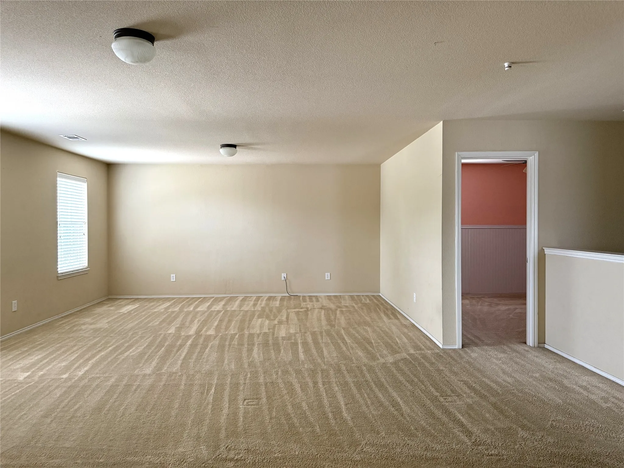 Single Family Residence For Rent in Collin County , 10687 Midway Drive, Frisco, Texas 75035, 4 Bedroom, 3 Bathroom, 2 Garage spaces, 2,906 Sqft, built in 2009, mls#21365132, Real Estate Agent in Frisco, Homes For Rent in Collin county, Homes For Rent in Frisco, Realtor in Frisco Texas, Real Estate Brokerage Independent Realty Texas, Luminita Cordes Realtor