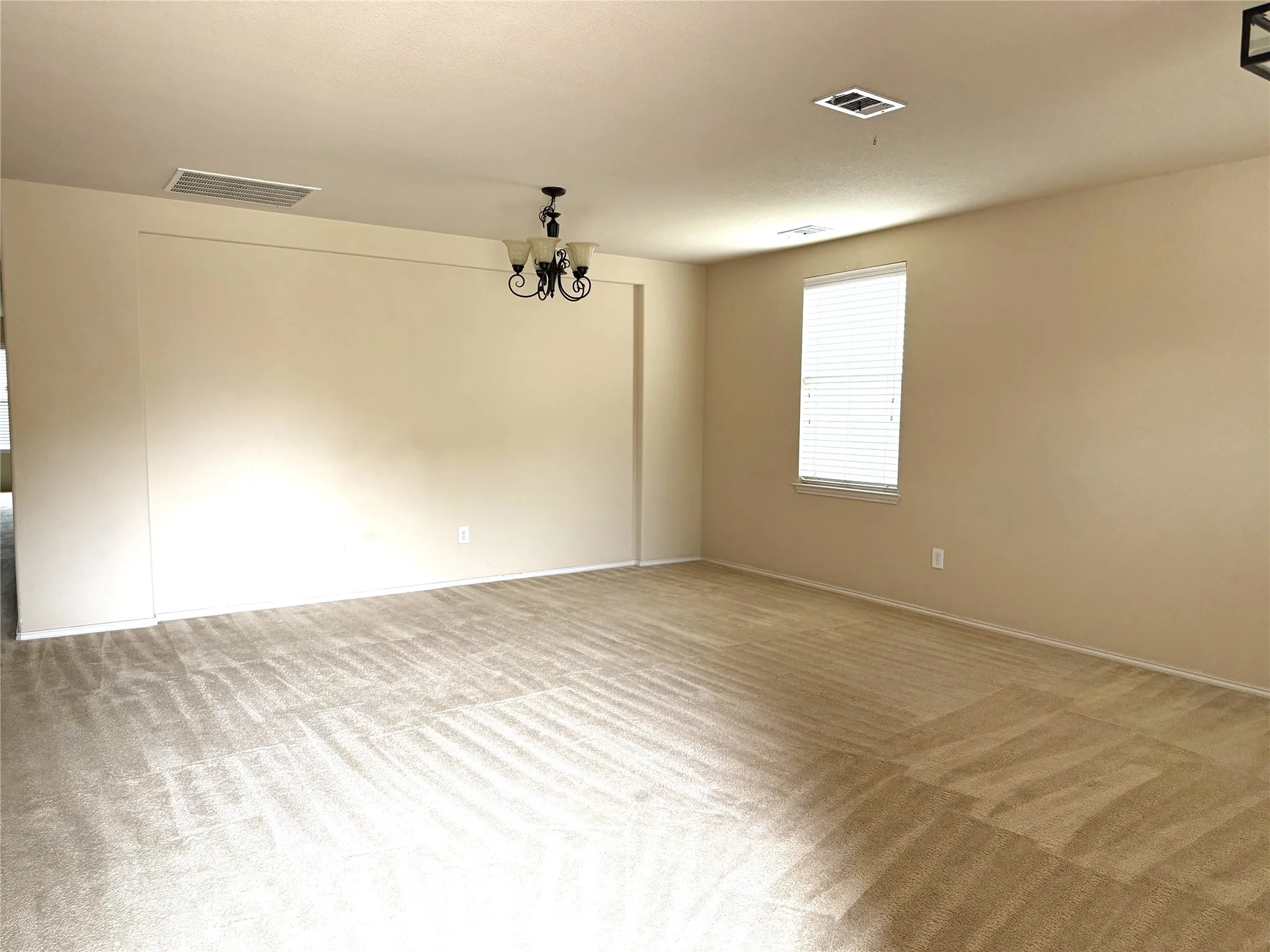 Single Family Residence For Rent in Collin County , 10687 Midway Drive, Frisco, Texas 75035, 4 Bedroom, 3 Bathroom, 2 Garage spaces, 2,906 Sqft, built in 2009, mls#21365132, Real Estate Agent in Frisco, Homes For Rent in Collin county, Homes For Rent in Frisco, Realtor in Frisco Texas, Real Estate Brokerage Independent Realty Texas, Luminita Cordes Realtor