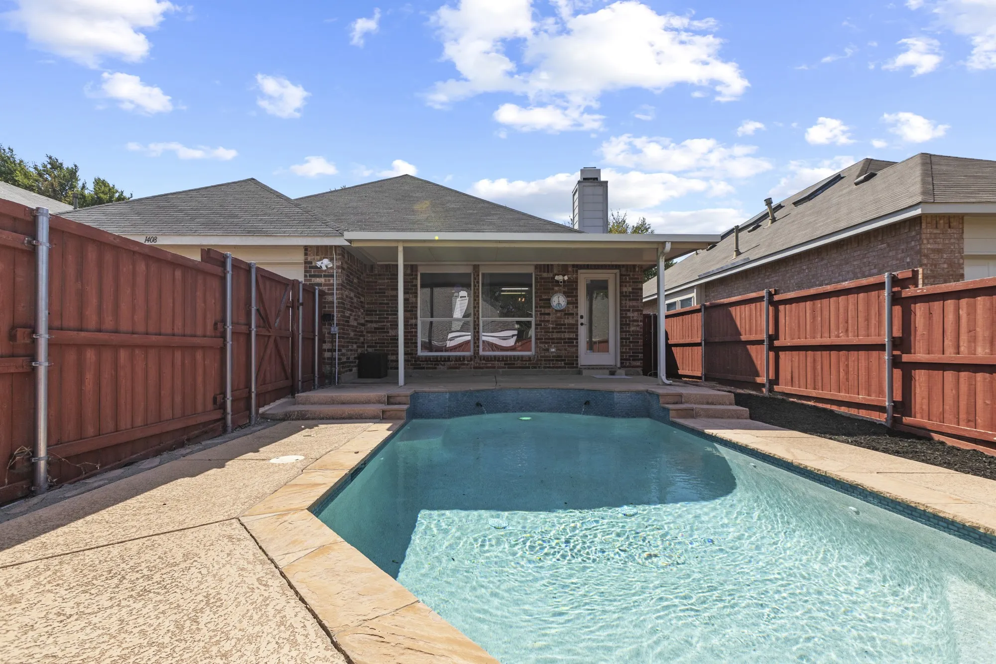 Single Family Residence For Sale in Collin County , 1408 Heather Brook Drive, Allen, Texas 75002, 3 Bedroom, 2 Bathroom, 2 Garage spaces, 1,817 Sqft, built in 2002, mls#21362764, Real Estate Agent in Allen, Homes For Sale in Collin county, Homes For Sale in Allen, Realtor in Allen Texas, Real Estate Brokerage Independent Realty Texas, Luminita Cordes Realtor