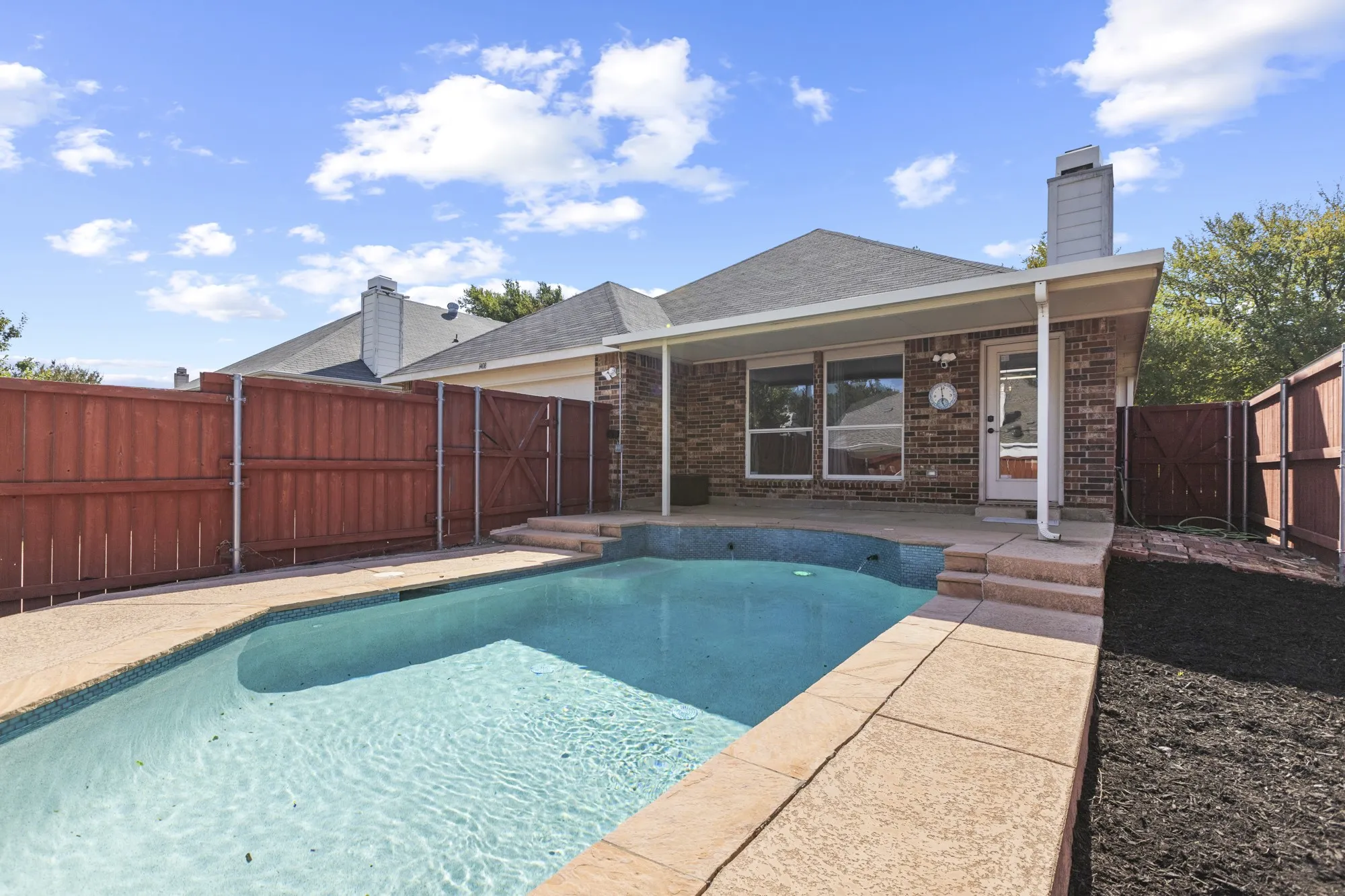 Single Family Residence For Sale in Collin County , 1408 Heather Brook Drive, Allen, Texas 75002, 3 Bedroom, 2 Bathroom, 2 Garage spaces, 1,817 Sqft, built in 2002, mls#21362764, Real Estate Agent in Allen, Homes For Sale in Collin county, Homes For Sale in Allen, Realtor in Allen Texas, Real Estate Brokerage Independent Realty Texas, Luminita Cordes Realtor