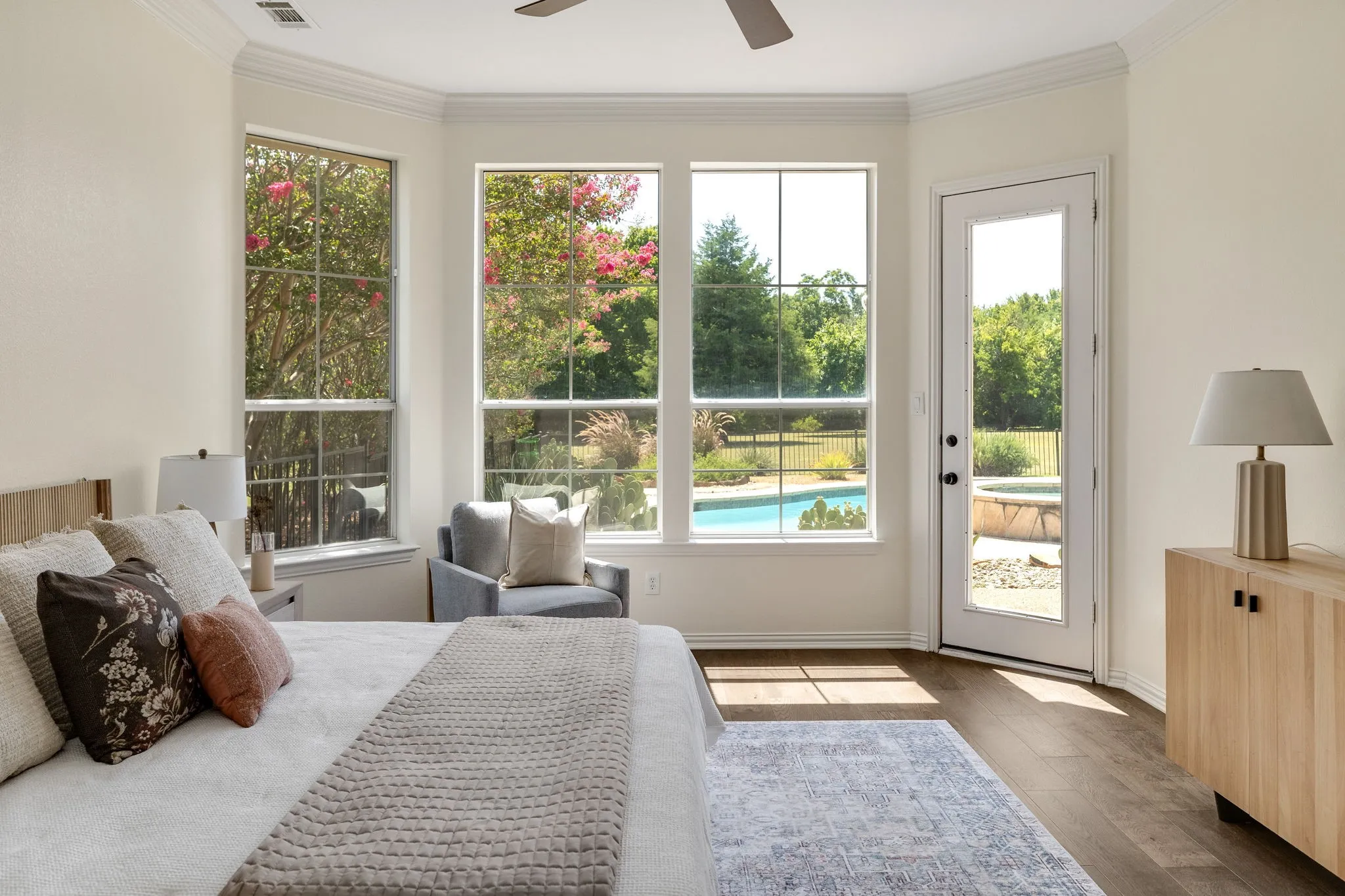 Single Family Residence For Sale in Collin County , 465 Bee Caves Road, Lucas, Texas 75002, 4 Bedroom, 3 Bathroom, 3 Garage spaces, 3,453 Sqft, built in 2001, mls#21365137, Real Estate Agent in Lucas, Homes For Sale in Collin county, Homes For Sale in Lucas, Realtor in Lucas Texas, Real Estate Brokerage Independent Realty Texas, Luminita Cordes Realtor