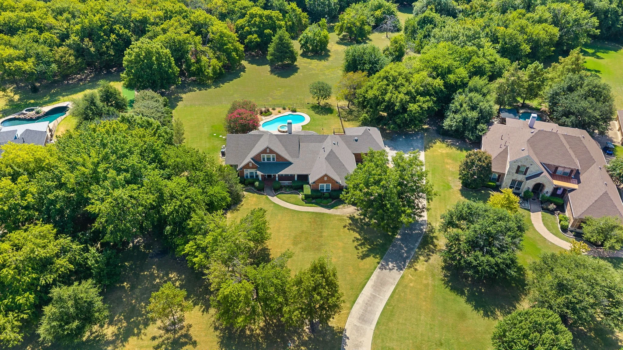 Single Family Residence For Sale in Collin County , 465 Bee Caves Road, Lucas, Texas 75002, 4 Bedroom, 3 Bathroom, 3 Garage spaces, 3,453 Sqft, built in 2001, mls#21365137, Real Estate Agent in Lucas, Homes For Sale in Collin county, Homes For Sale in Lucas, Realtor in Lucas Texas, Real Estate Brokerage Independent Realty Texas, Luminita Cordes Realtor