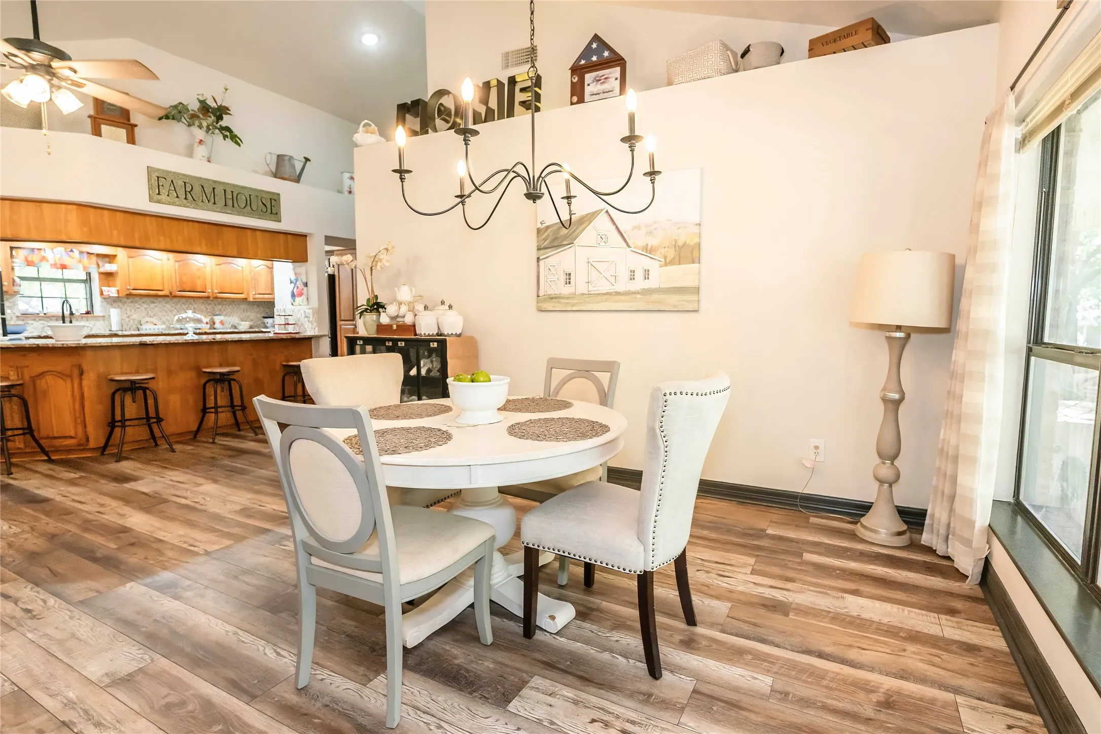 Single Family Residence For Sale in Montague County , 264 Oak Street, Nocona, Texas 76255, 4 Bedroom, 3 Bathroom, 2 Garage spaces, 2,211 Sqft, built in 1993, mls#21365173, Real Estate Agent in Nocona, Homes For Sale in Montague county, Homes For Sale in Nocona, Realtor in Nocona Texas, Real Estate Brokerage Independent Realty Texas, Luminita Cordes Realtor