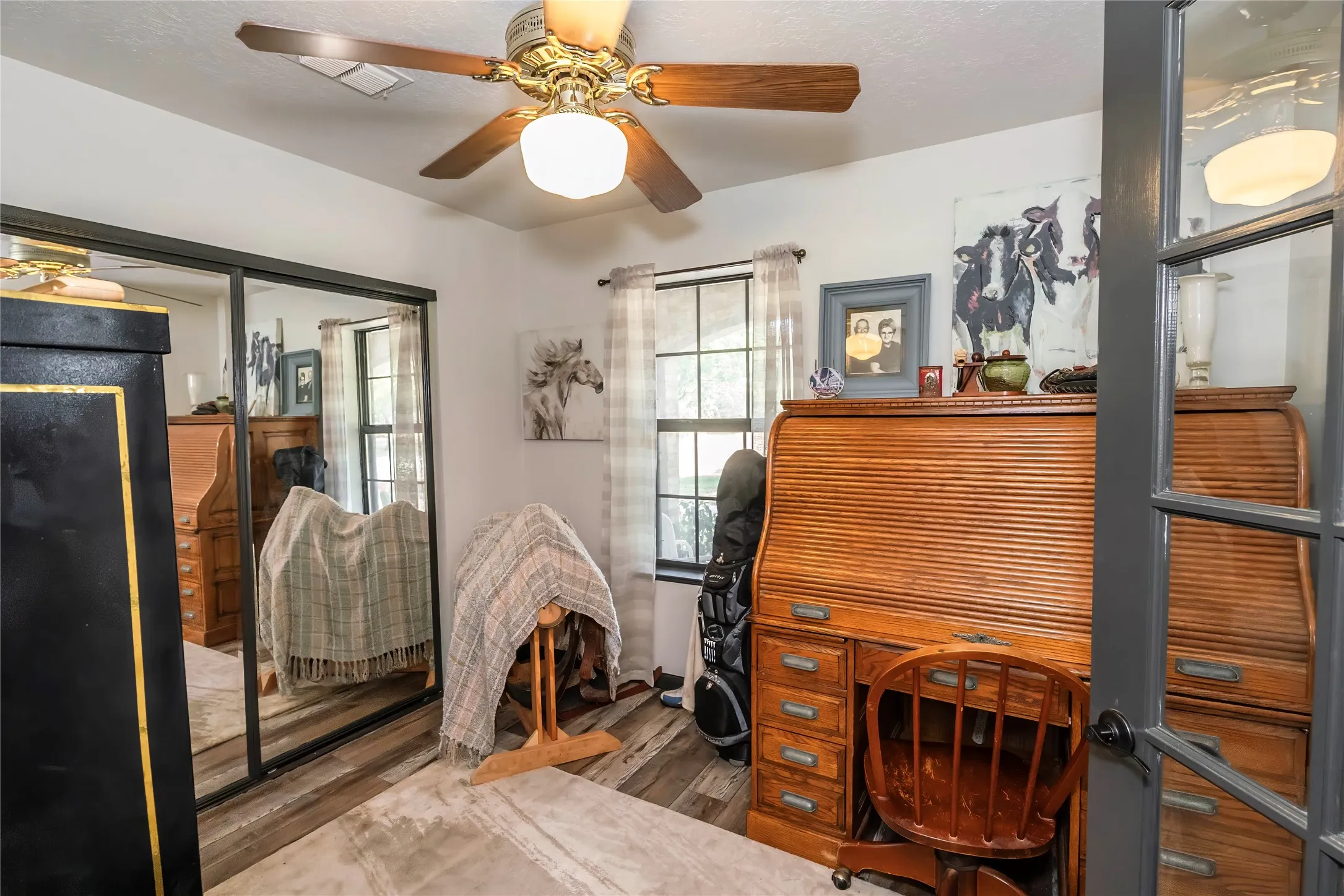 Single Family Residence For Sale in Montague County , 264 Oak Street, Nocona, Texas 76255, 4 Bedroom, 3 Bathroom, 2 Garage spaces, 2,211 Sqft, built in 1993, mls#21365173, Real Estate Agent in Nocona, Homes For Sale in Montague county, Homes For Sale in Nocona, Realtor in Nocona Texas, Real Estate Brokerage Independent Realty Texas, Luminita Cordes Realtor