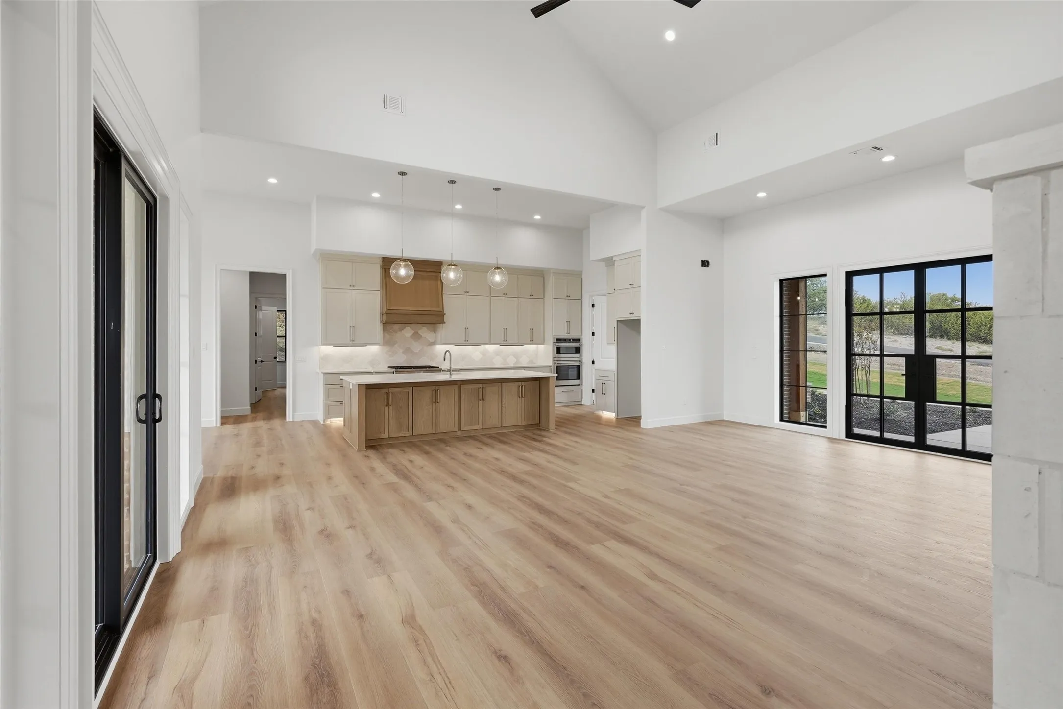 Single Family Residence For Sale in Parker County , 2069 Preserve Trail, Weatherford, Texas 76087, 4 Bedroom, 4 Bathroom, 3 Garage spaces, 3,085 Sqft, built in 2026, mls#21356518, Real Estate Agent in Weatherford, Homes For Sale in Parker county, Homes For Sale in Weatherford, Realtor in Weatherford Texas, Real Estate Brokerage Independent Realty Texas, Luminita Cordes Realtor