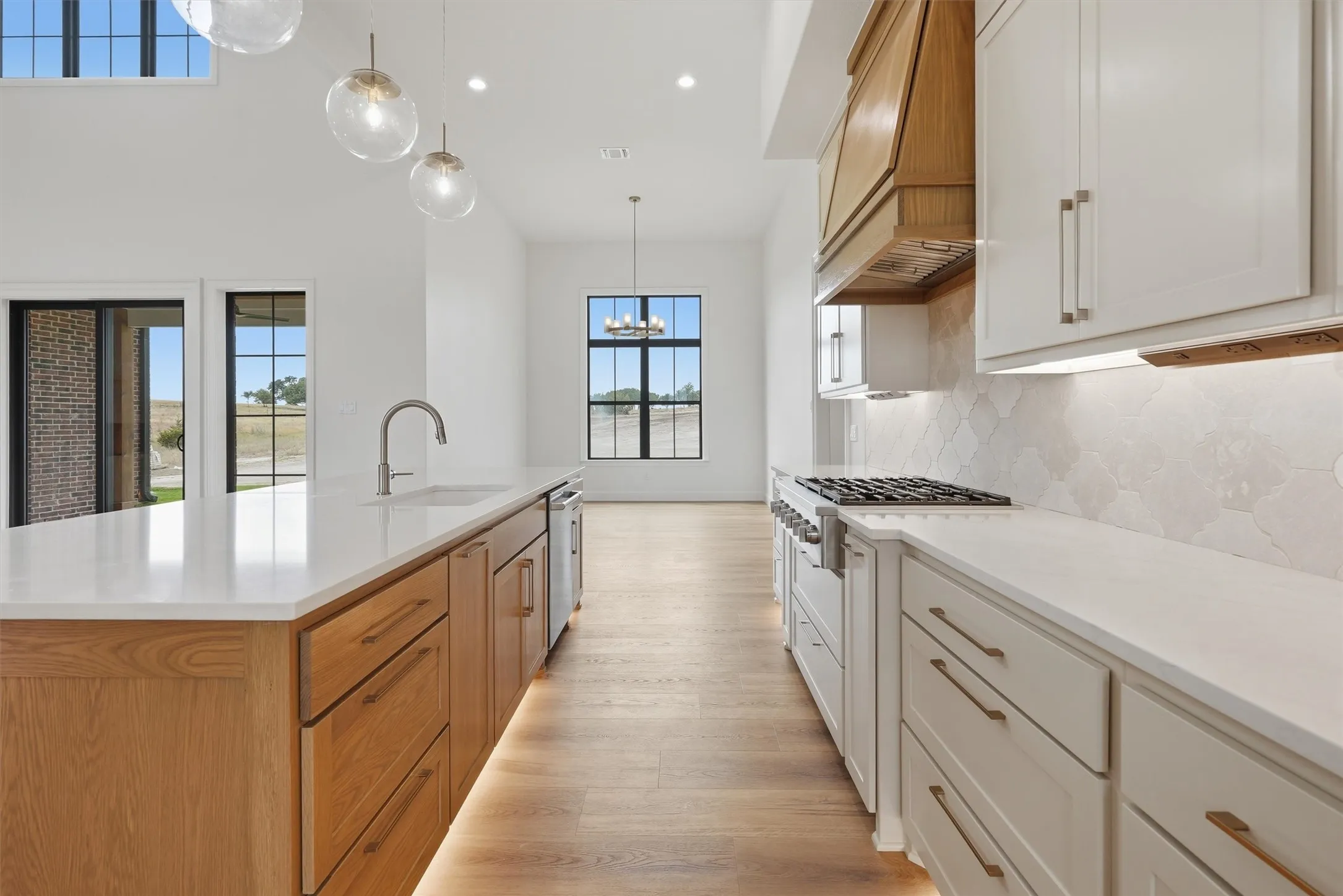 Single Family Residence For Sale in Parker County , 2069 Preserve Trail, Weatherford, Texas 76087, 4 Bedroom, 4 Bathroom, 3 Garage spaces, 3,085 Sqft, built in 2026, mls#21356518, Real Estate Agent in Weatherford, Homes For Sale in Parker county, Homes For Sale in Weatherford, Realtor in Weatherford Texas, Real Estate Brokerage Independent Realty Texas, Luminita Cordes Realtor