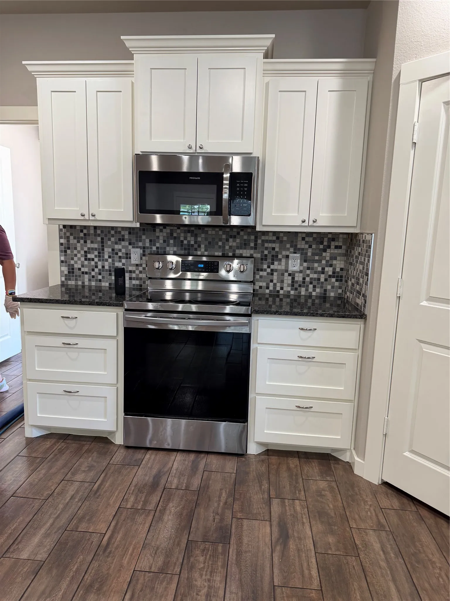 Single Family Residence For Rent in Grayson County , 303 N Colbert Avenue, Sherman, Texas 75090, 3 Bedroom, 2 Bathroom, Garage spaces, 1,238 Sqft, built in 2020, mls#21365197, Real Estate Agent in Sherman, Homes For Rent in Grayson county, Homes For Rent in Sherman, Realtor in Sherman Texas, Real Estate Brokerage Independent Realty Texas, Luminita Cordes Realtor