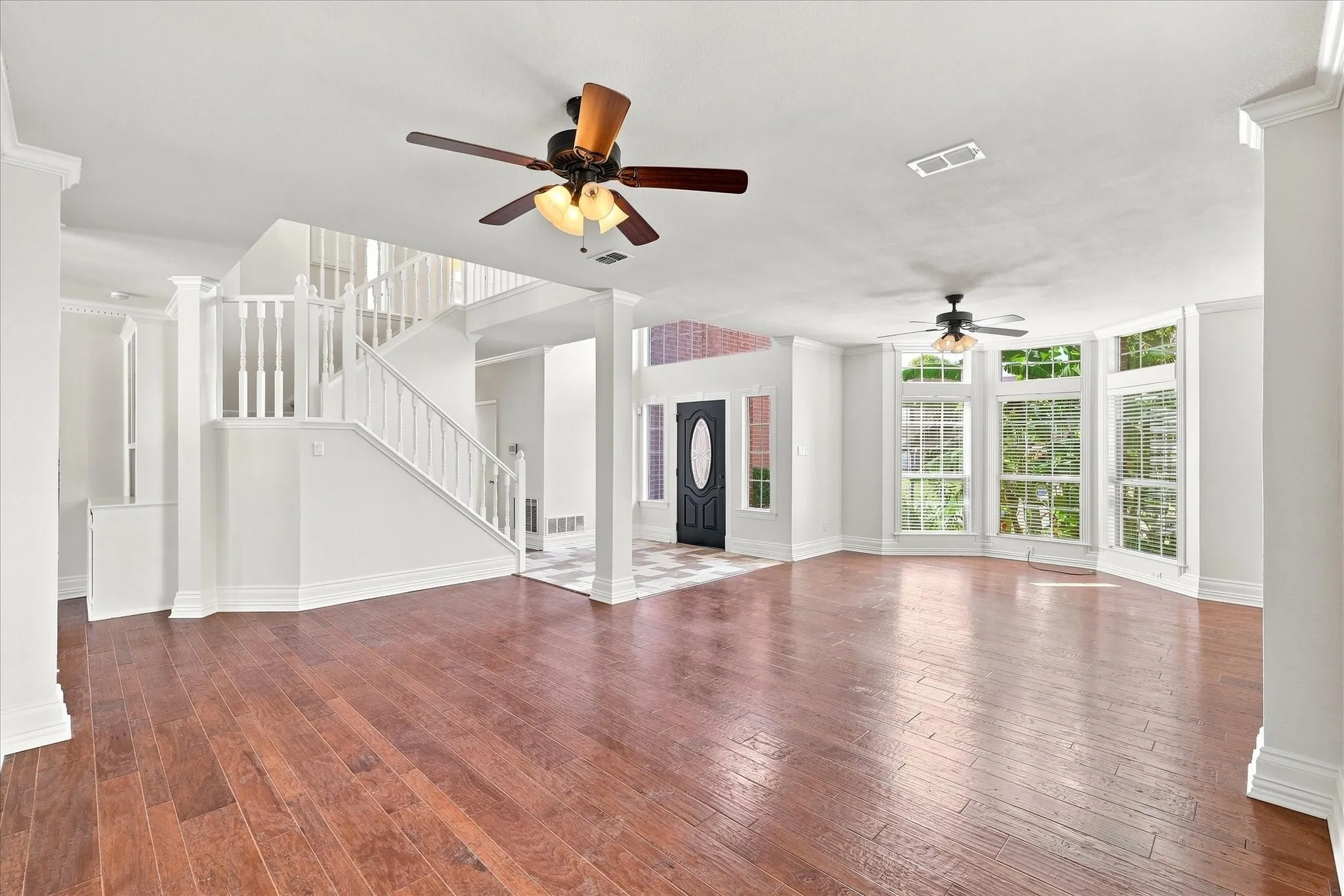 Single Family Residence For Sale in Denton County , 2312 Misty Trail Lane, Flower Mound, Texas 75028, 4 Bedroom, 3 Bathroom, 2 Garage spaces, 3,363 Sqft, built in 1989, mls#21363137, Real Estate Agent in Flower Mound, Homes For Sale in Denton county, Homes For Sale in Flower Mound, Realtor in Flower Mound Texas, Real Estate Brokerage Independent Realty Texas, Luminita Cordes Realtor