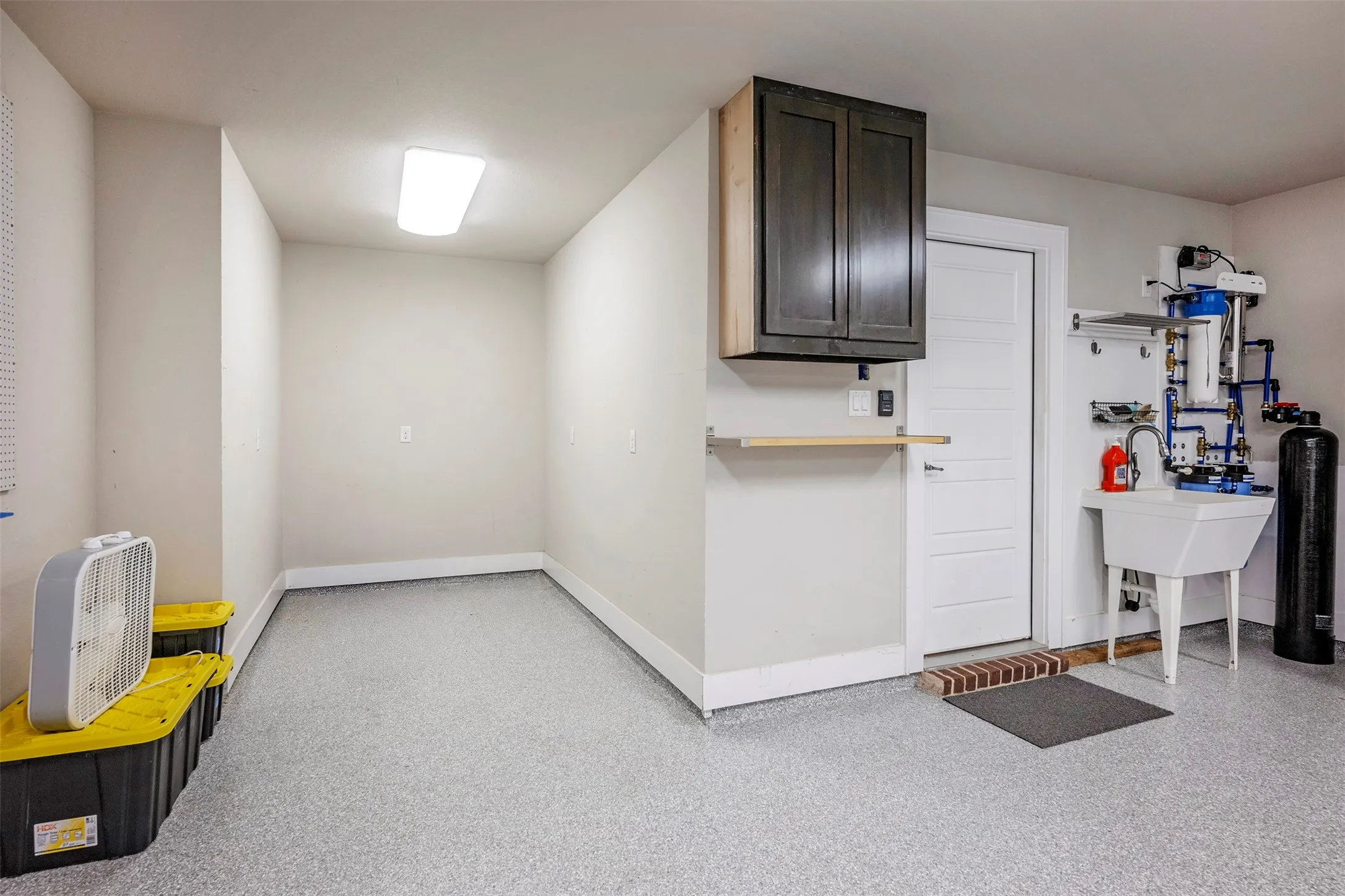 Single Family Residence For Sale in Tarrant County , 4009 Brookdale Road, Benbrook, Texas 76116, 5 Bedroom, 3 Bathroom, 2 Garage spaces, 2,856 Sqft, built in 2018, mls#21357612, Real Estate Agent in Benbrook, Homes For Sale in Tarrant county, Homes For Sale in Benbrook, Realtor in Benbrook Texas, Real Estate Brokerage Independent Realty Texas, Luminita Cordes Realtor