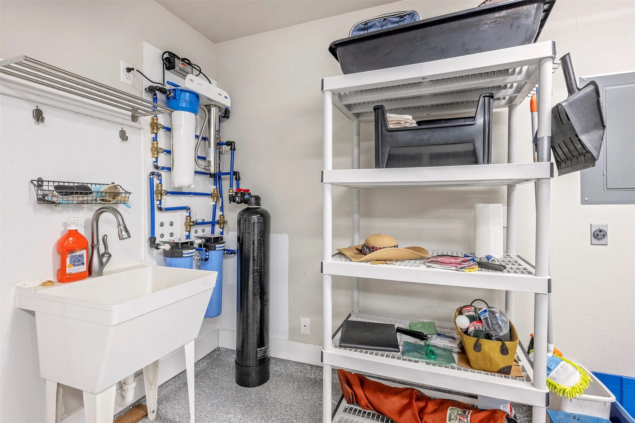 Single Family Residence For Sale in Tarrant County , 4009 Brookdale Road, Benbrook, Texas 76116, 5 Bedroom, 3 Bathroom, 2 Garage spaces, 2,856 Sqft, built in 2018, mls#21357612, Real Estate Agent in Benbrook, Homes For Sale in Tarrant county, Homes For Sale in Benbrook, Realtor in Benbrook Texas, Real Estate Brokerage Independent Realty Texas, Luminita Cordes Realtor