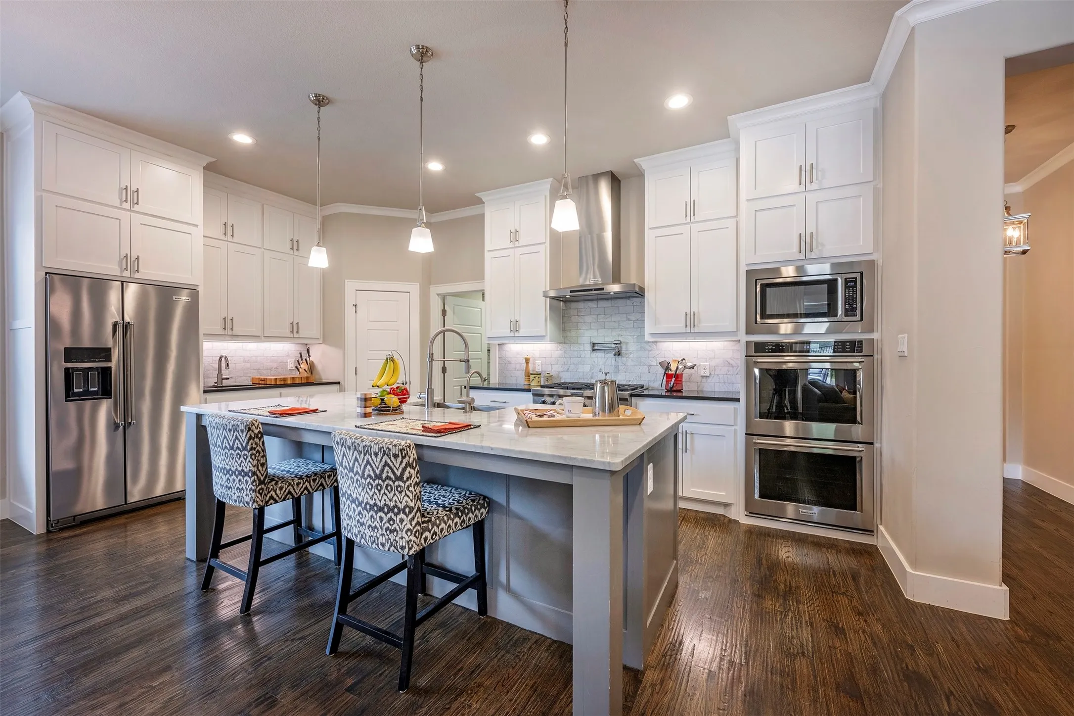 Single Family Residence For Sale in Tarrant County , 4009 Brookdale Road, Benbrook, Texas 76116, 5 Bedroom, 3 Bathroom, 2 Garage spaces, 2,856 Sqft, built in 2018, mls#21357612, Real Estate Agent in Benbrook, Homes For Sale in Tarrant county, Homes For Sale in Benbrook, Realtor in Benbrook Texas, Real Estate Brokerage Independent Realty Texas, Luminita Cordes Realtor