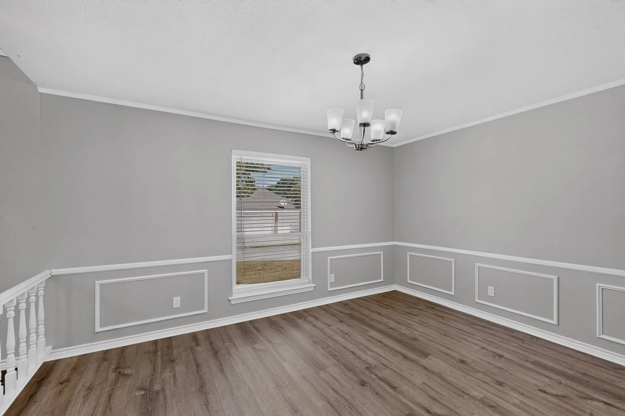 Single Family Residence For Sale in Dallas County , 1380 Green Hills Court, Duncanville, Texas 75137, 5 Bedroom, 4 Bathroom, 2 Garage spaces, 3,160 Sqft, built in 1981, mls#21364914, Real Estate Agent in Duncanville, Homes For Sale in Dallas county, Homes For Sale in Duncanville, Realtor in Duncanville Texas, Real Estate Brokerage Independent Realty Texas, Luminita Cordes Realtor