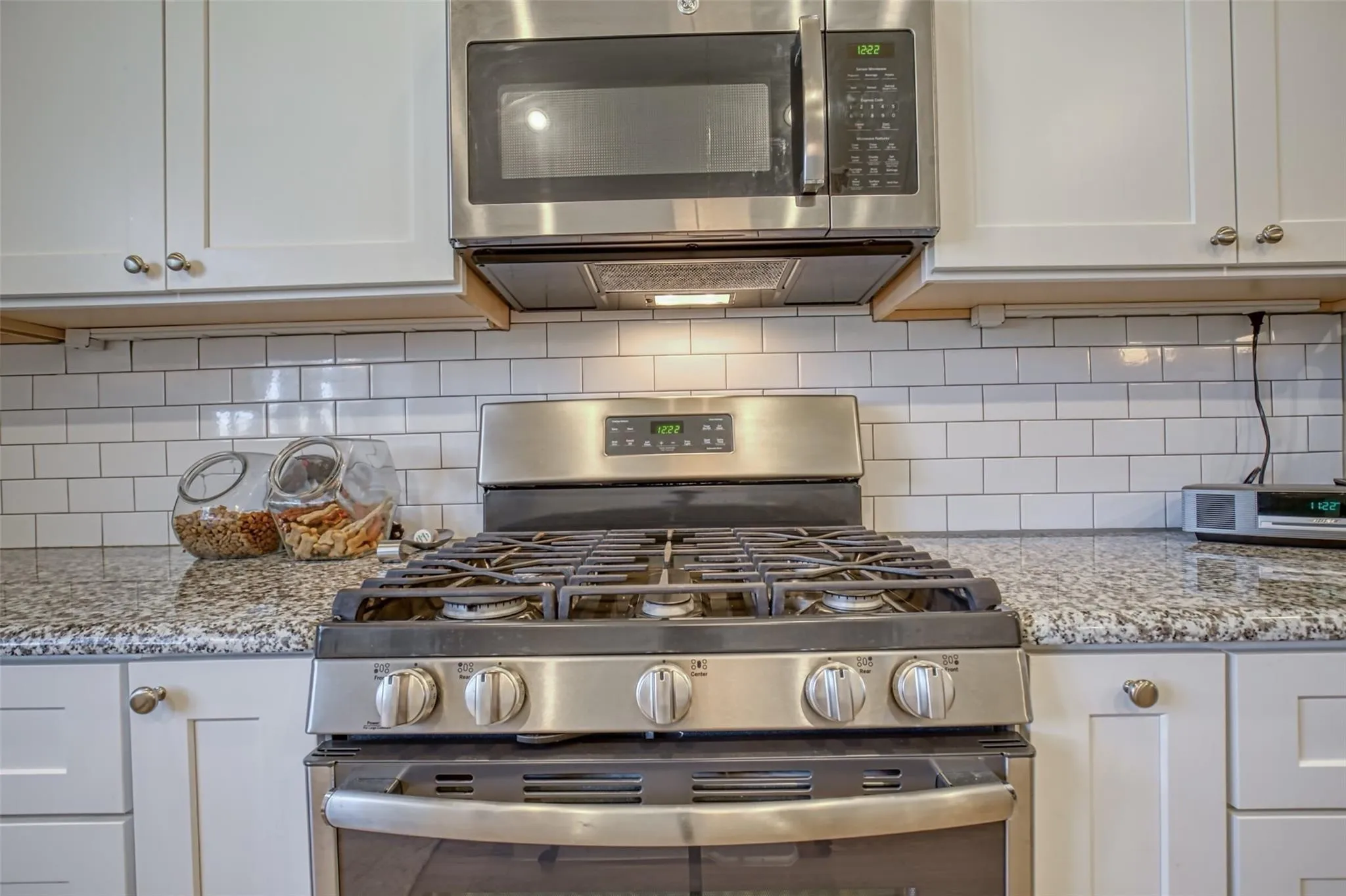 Single Family Residence For Rent in Denton County , 64 Kramer Lane, Sanger, Texas 76266, 3 Bedroom, 2 Bathroom, 2 Garage spaces, 1,801 Sqft, built in 2016, mls#21364163, Real Estate Agent in Sanger, Homes For Rent in Denton county, Homes For Rent in Sanger, Realtor in Sanger Texas, Real Estate Brokerage Independent Realty Texas, Luminita Cordes Realtor