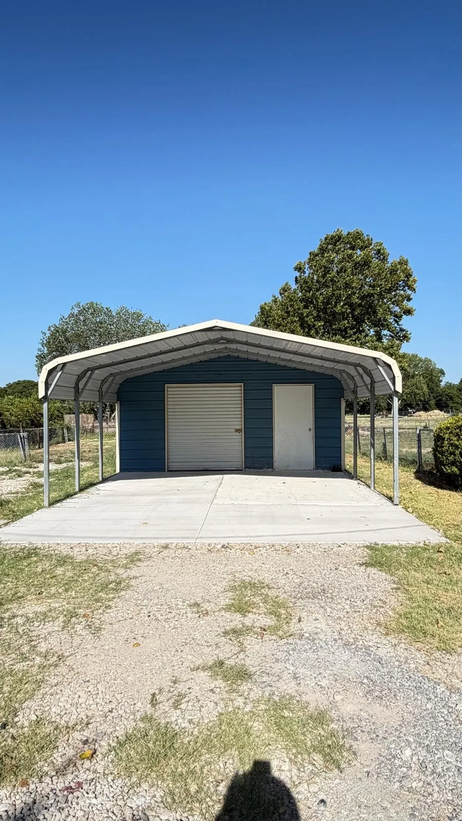 Single Family Residence For Rent in Collin County , 5300 County Road 437, Princeton, Texas 75407, 3 Bedroom, 2 Bathroom, Garage spaces, 1,514 Sqft, built in 1986, mls#21365225, Real Estate Agent in Princeton, Homes For Rent in Collin county, Homes For Rent in Princeton, Realtor in Princeton Texas, Real Estate Brokerage Independent Realty Texas, Luminita Cordes Realtor
