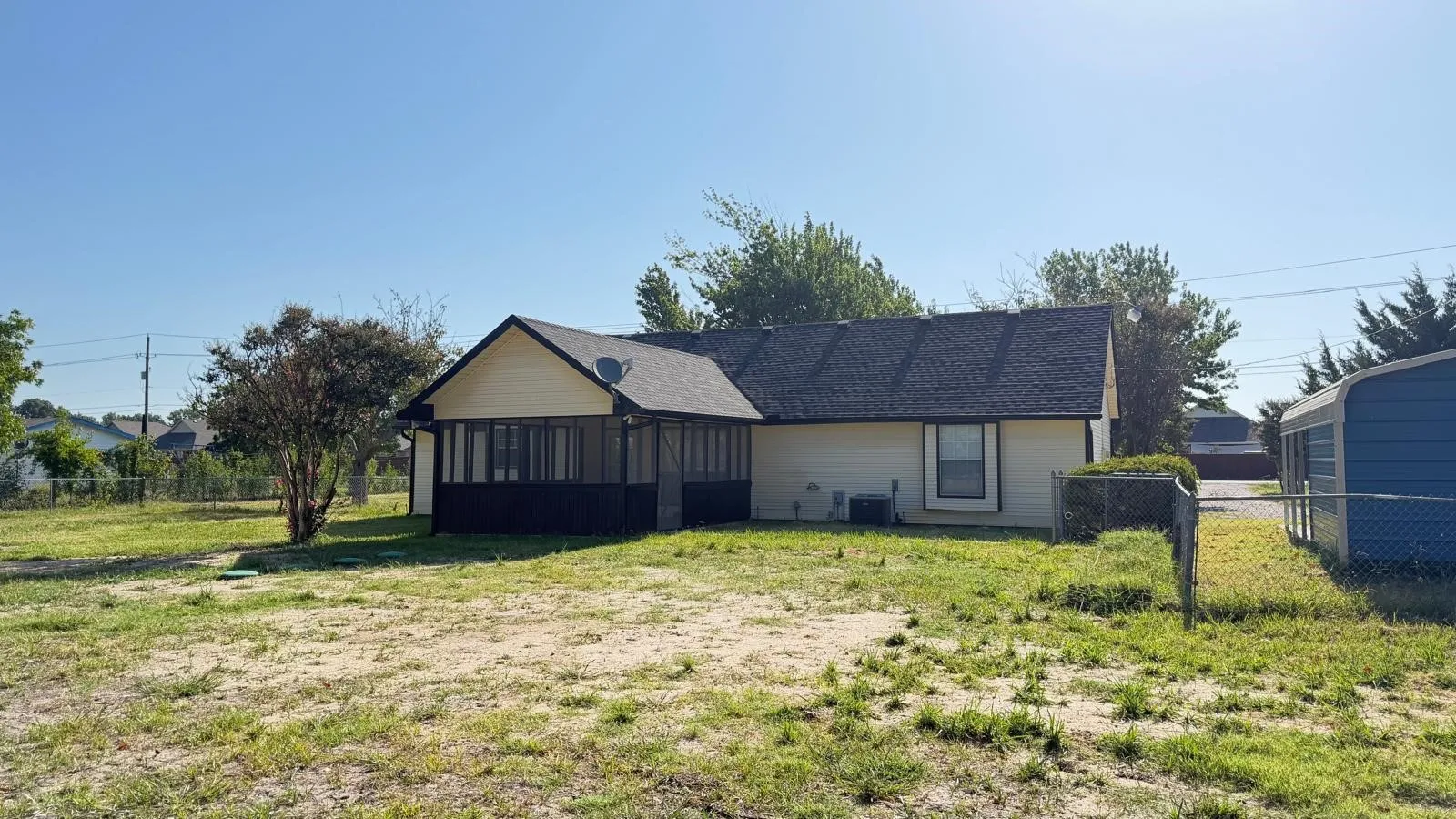 Single Family Residence For Rent in Collin County , 5300 County Road 437, Princeton, Texas 75407, 3 Bedroom, 2 Bathroom, Garage spaces, 1,514 Sqft, built in 1986, mls#21365225, Real Estate Agent in Princeton, Homes For Rent in Collin county, Homes For Rent in Princeton, Realtor in Princeton Texas, Real Estate Brokerage Independent Realty Texas, Luminita Cordes Realtor