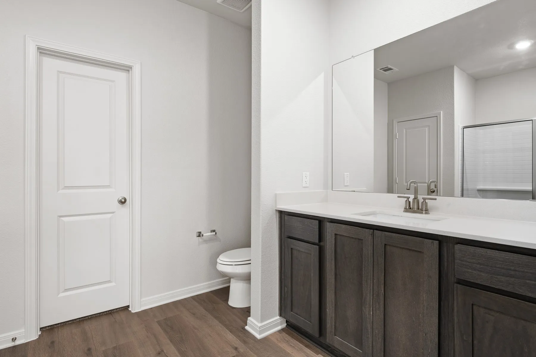 Single Family Residence For Rent in Tarrant County , 9609 Logan Square Drive, Fort Worth, Texas 76140, 3 Bedroom, 2 Bathroom, 2 Garage spaces, 1,316 Sqft, built in 2026, Price $2,295, mls#21365226, Real Estate Agent in Fort Worth, Homes For Rent in Tarrant county, Homes For Rent in Fort Worth, Realtor in Fort Worth Texas, Real Estate Brokerage Independent Realty Texas, Luminita Cordes Realtor