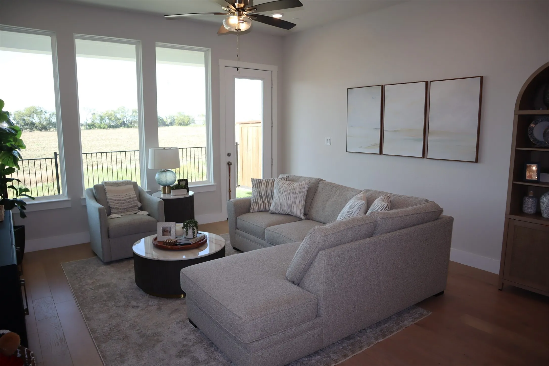 Single Family Residence For Rent in Collin County , 201 Chestnut, Celina, Texas 75009, 3 Bedroom, 3 Bathroom, 2 Garage spaces, 2,079 Sqft, built in 2025, mls#21365229, Real Estate Agent in Celina, Homes For Rent in Collin county, Homes For Rent in Celina, Realtor in Celina Texas, Real Estate Brokerage Independent Realty Texas, Luminita Cordes Realtor