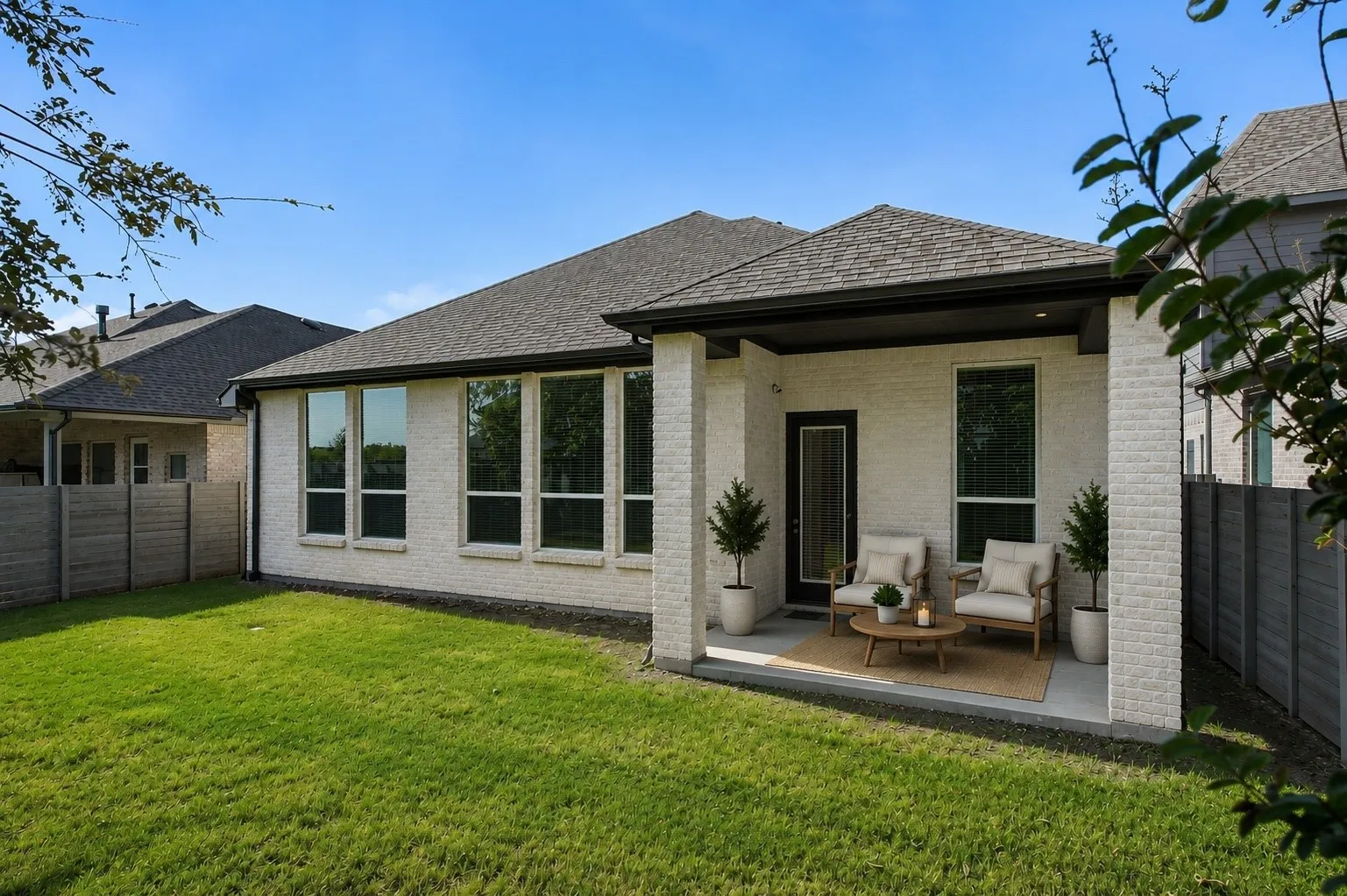 Single Family Residence For Sale in Denton County , 1314 20th Street, Argyle, Texas 76226, 3 Bedroom, 3 Bathroom, 2 Garage spaces, 2,245 Sqft, built in 2022, mls#21362310, Real Estate Agent in Argyle, Homes For Sale in Denton county, Homes For Sale in Argyle, Realtor in Argyle Texas, Real Estate Brokerage Independent Realty Texas, Luminita Cordes Realtor