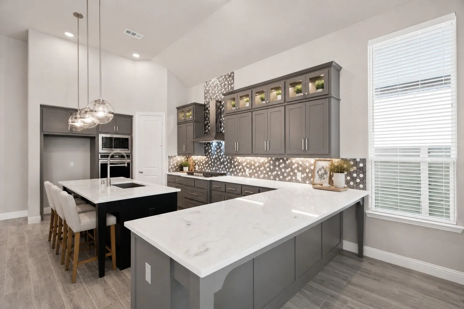 Single Family Residence For Sale in Denton County , 1314 20th Street, Argyle, Texas 76226, 3 Bedroom, 3 Bathroom, 2 Garage spaces, 2,245 Sqft, built in 2022, mls#21362310, Real Estate Agent in Argyle, Homes For Sale in Denton county, Homes For Sale in Argyle, Realtor in Argyle Texas, Real Estate Brokerage Independent Realty Texas, Luminita Cordes Realtor