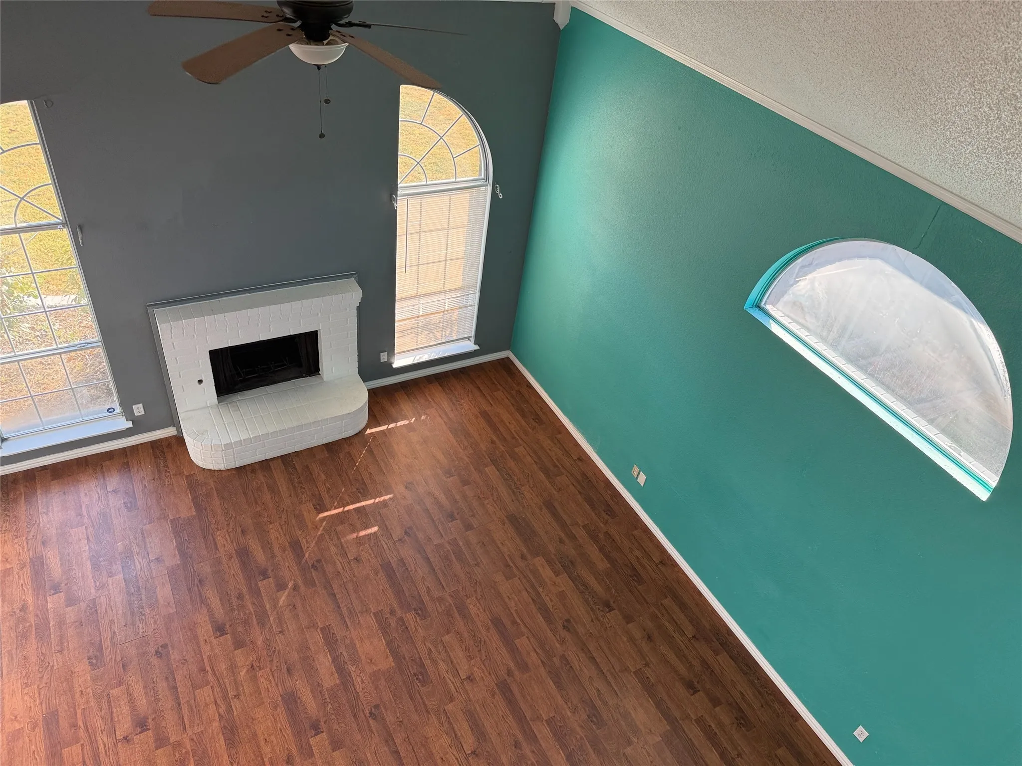 Single Family Residence For Rent in Dallas County , 2700 Crystal Falls Drive, Mesquite, Texas 75181, 4 Bedroom, 3 Bathroom, 2 Garage spaces, 2,157 Sqft, built in 1996, mls#21364063, Real Estate Agent in Mesquite, Homes For Rent in Dallas county, Homes For Rent in Mesquite, Realtor in Mesquite Texas, Real Estate Brokerage Independent Realty Texas, Luminita Cordes Realtor