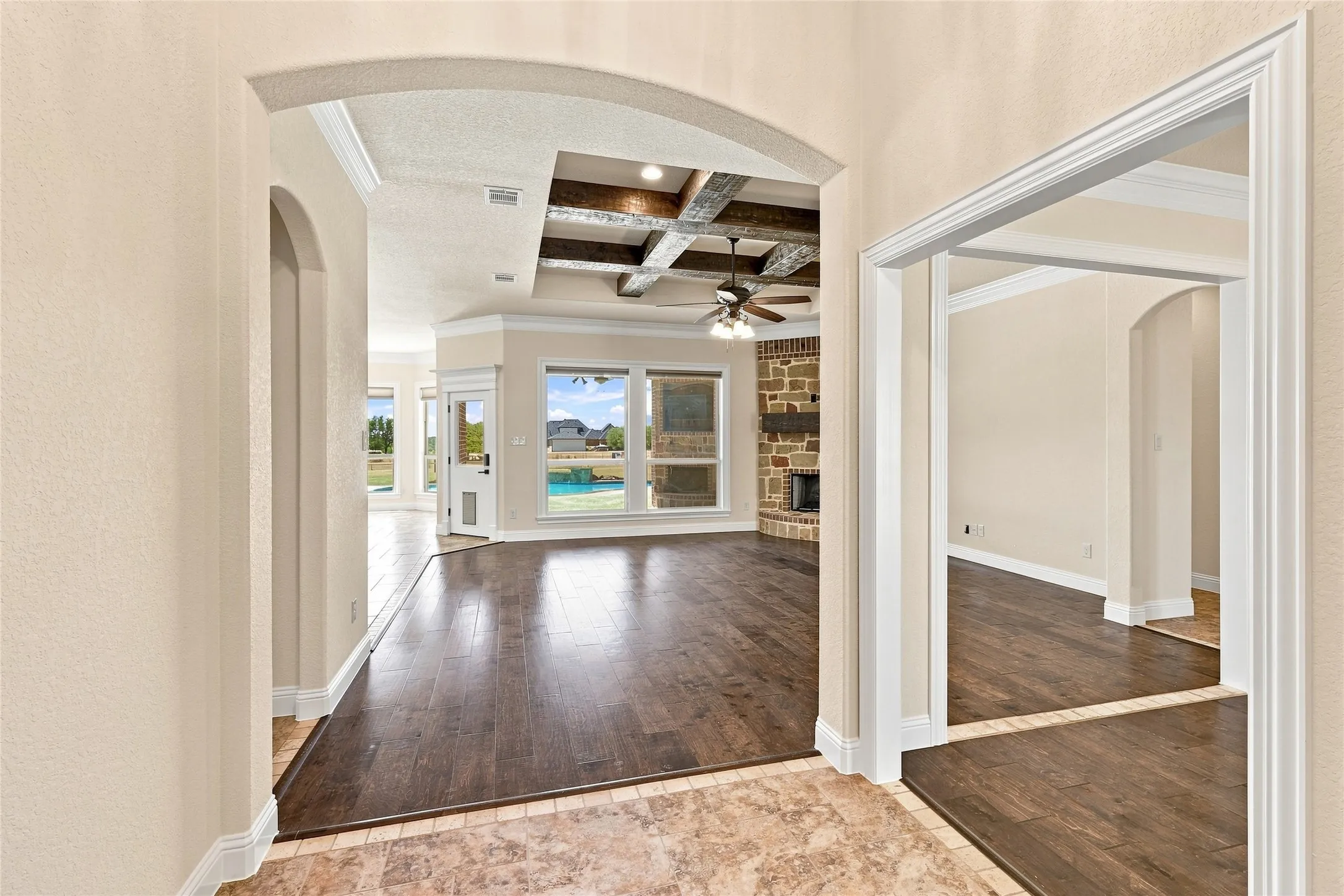 Single Family Residence For Sale in Parker County , 420 Hartley Way Road, Azle, Texas 76020, 4 Bedroom, 2 Bathroom, 3 Garage spaces, 2,544 Sqft, built in 2016, mls#21365200, Real Estate Agent in Azle, Homes For Sale in Parker county, Homes For Sale in Azle, Realtor in Azle Texas, Real Estate Brokerage Independent Realty Texas, Luminita Cordes Realtor