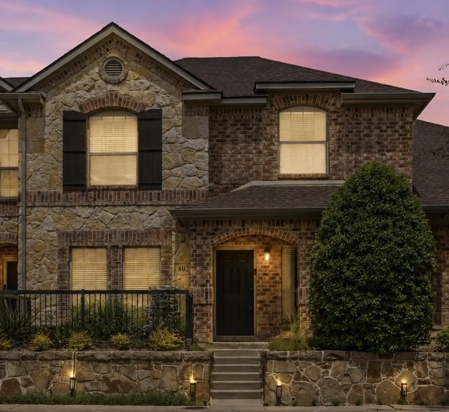 Condominium For Sale in Collin County , 3075 Willow Grove Boulevard 402, Mc Kinney, Texas 75070, 3 Bedroom, 3 Bathroom, 2 Garage spaces, 1,711 Sqft, built in 2007, mls#21363853, Real Estate Agent in Mc Kinney, Homes For Sale in Collin county, Homes For Sale in Mc Kinney, Realtor in Mc Kinney Texas, Real Estate Brokerage Independent Realty Texas, Luminita Cordes Realtor