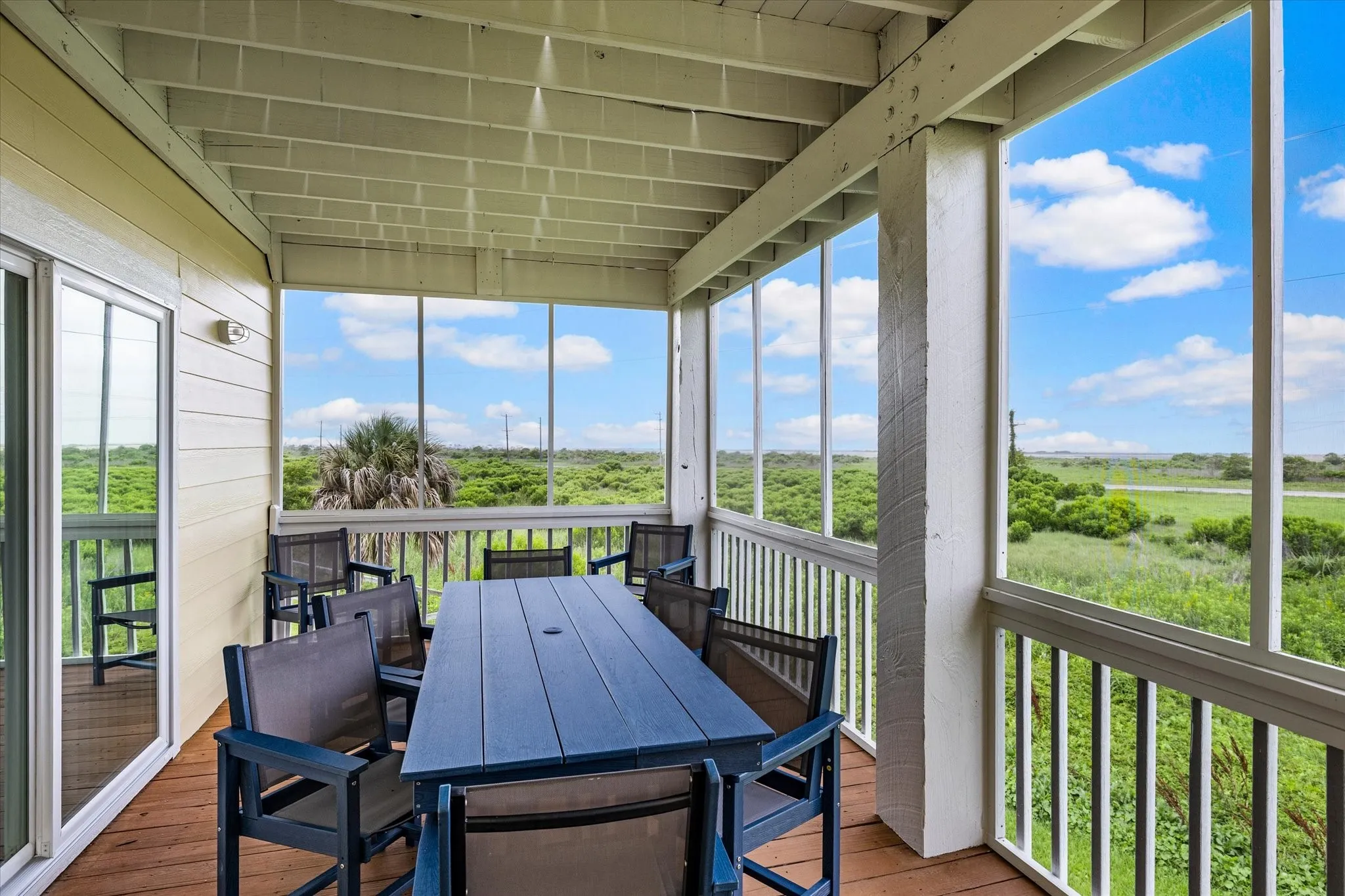 Access to screened in porch from Living and Dining rooms