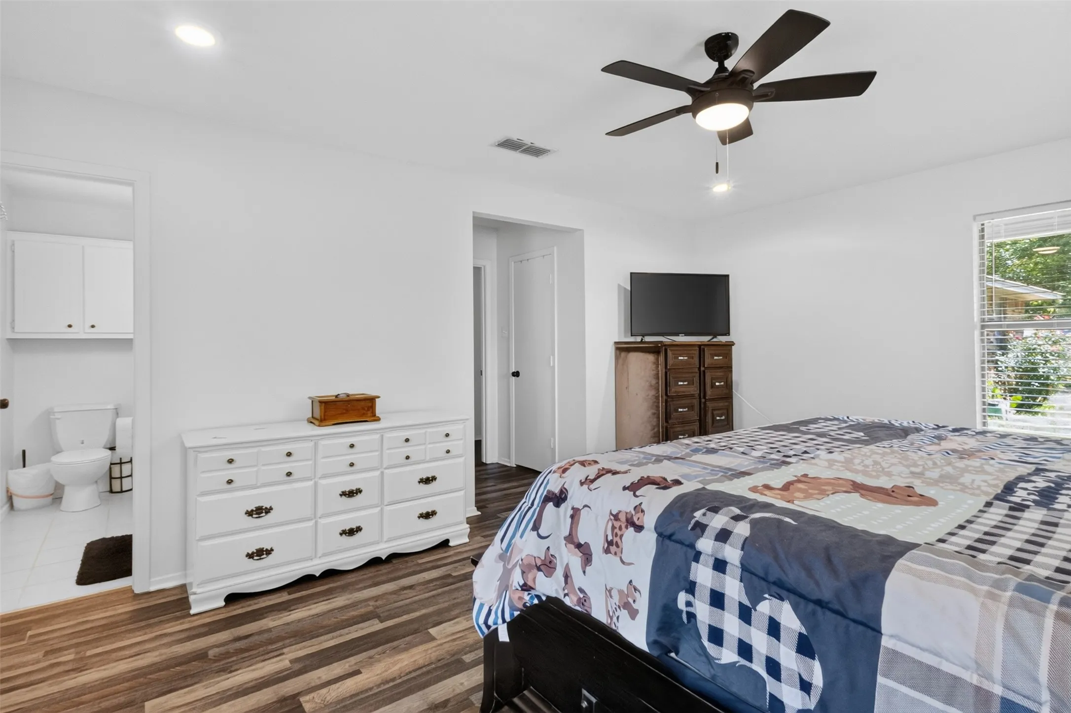 Single Family Residence For Sale in Upshur County , 6834 Fm 1795, Gilmer, Texas 75644, 3 Bedroom, 2 Bathroom, 2 Garage spaces, 1,714 Sqft, built in 1993, Price $269,900, mls#21364941, Real Estate Agent in Gilmer, Homes For Sale in Upshur county, Homes For Sale in Gilmer, Realtor in Gilmer Texas, Real Estate Brokerage Independent Realty Texas, Luminita Cordes Realtor
