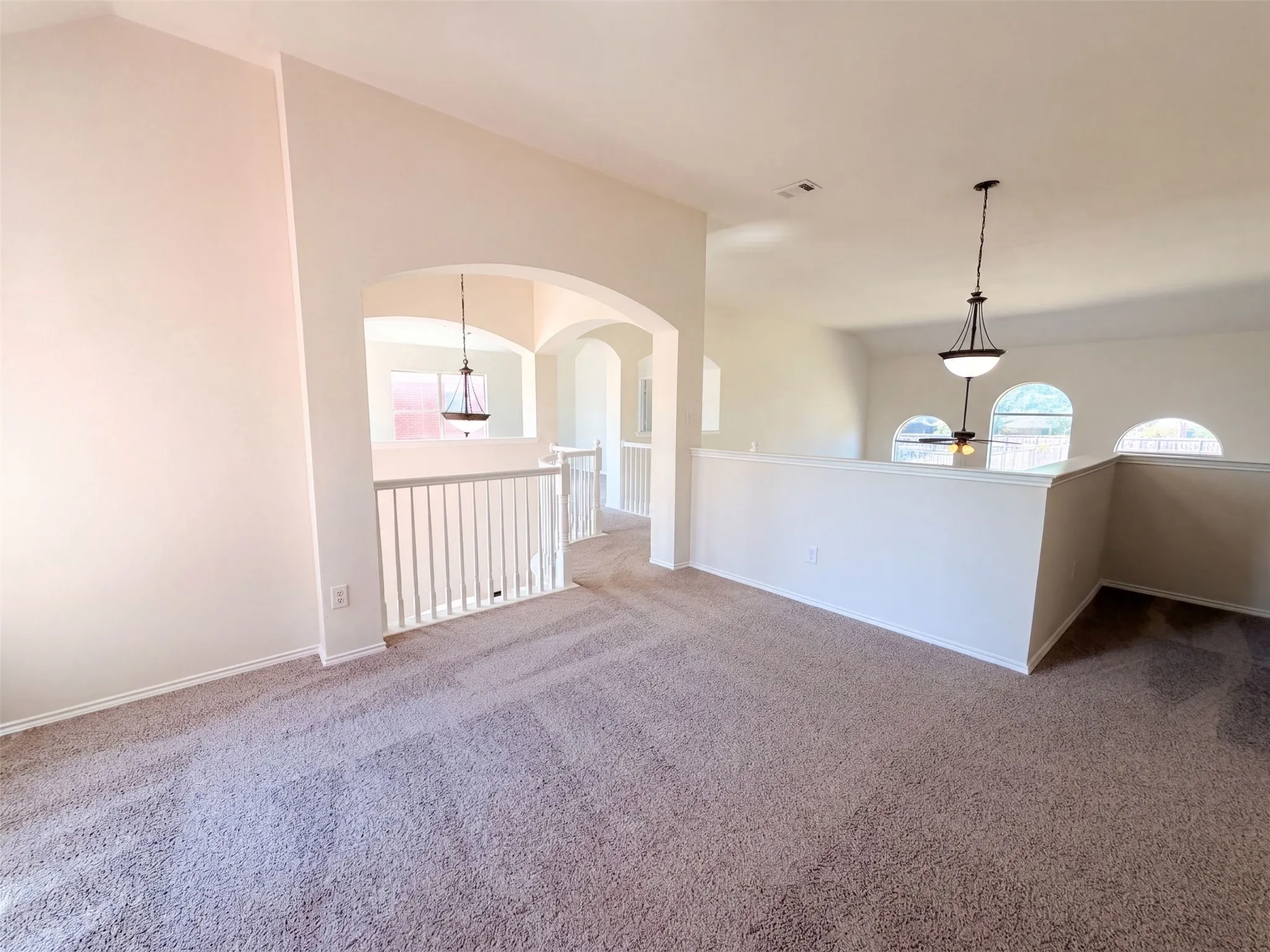 Single Family Residence For Sale in Collin County , 217 Green Acres Drive, Murphy, Texas 75094, 5 Bedroom, 4 Bathroom, 2 Garage spaces, 4,158 Sqft, built in 2003, mls#21365241, Real Estate Agent in Murphy, Homes For Sale in Collin county, Homes For Sale in Murphy, Realtor in Murphy Texas, Real Estate Brokerage Independent Realty Texas, Luminita Cordes Realtor