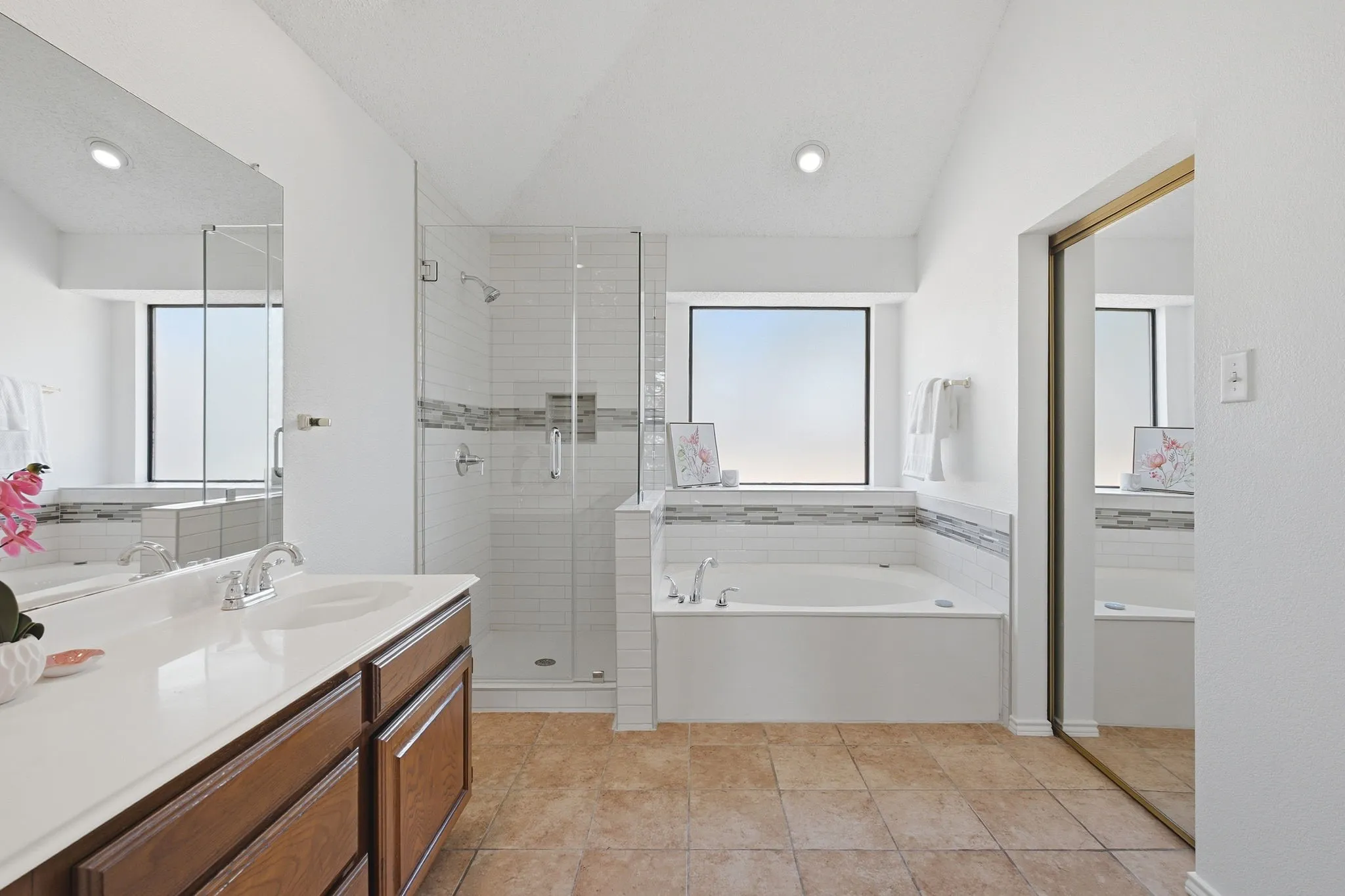 Primary bath