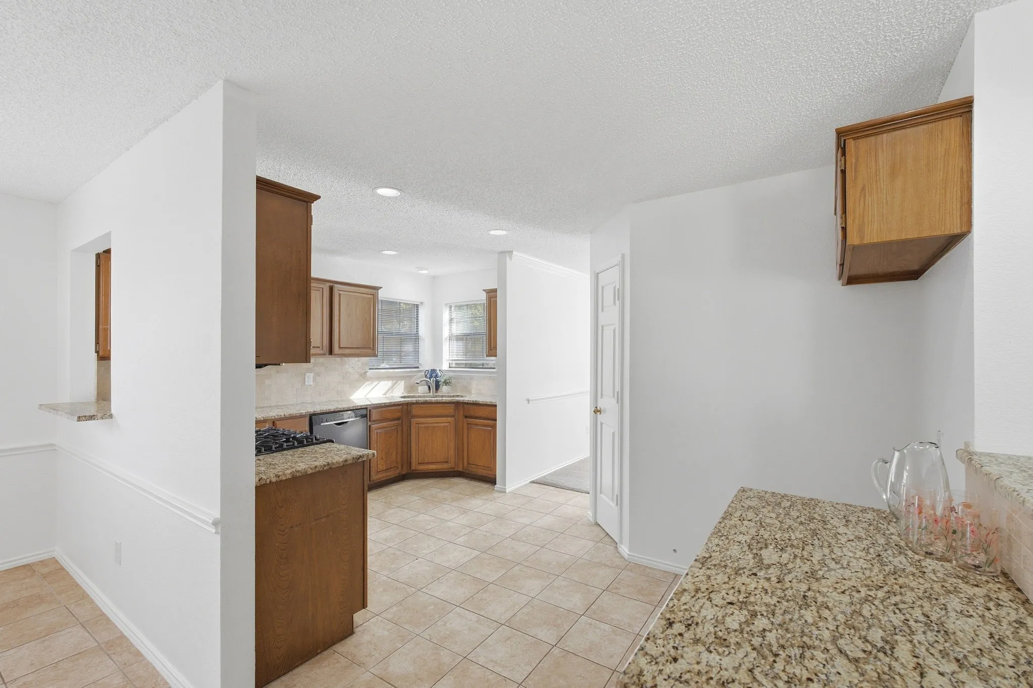 Single Family Residence For Sale in Collin County , 920 Blackstone Drive, Allen, Texas 75002, 4 Bedroom, 3 Bathroom, 2 Garage spaces, 1,989 Sqft, built in 1990, mls#21332012, Real Estate Agent in Allen, Homes For Sale in Collin county, Homes For Sale in Allen, Realtor in Allen Texas, Real Estate Brokerage Independent Realty Texas, Luminita Cordes Realtor