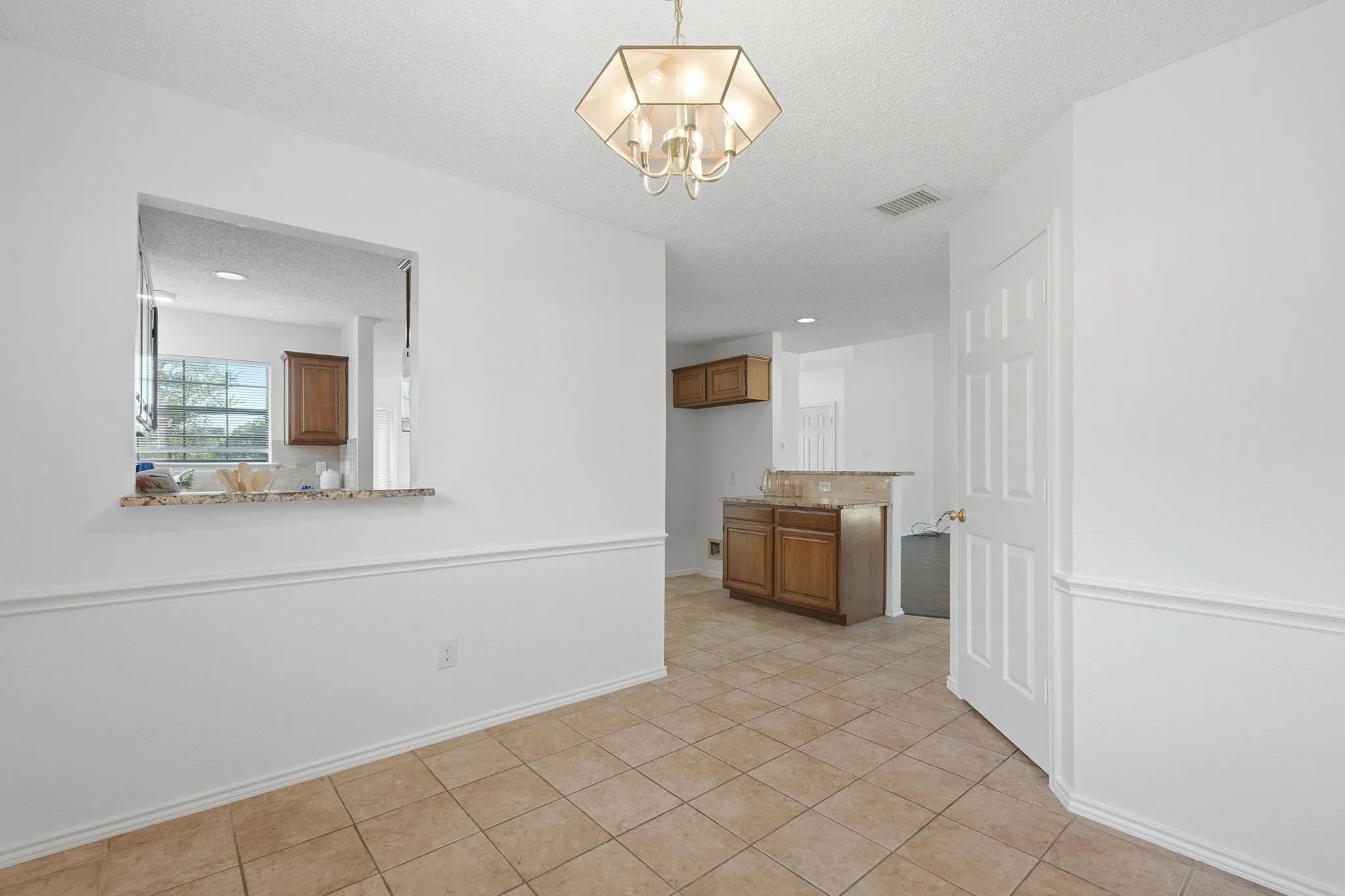 Single Family Residence For Sale in Collin County , 920 Blackstone Drive, Allen, Texas 75002, 4 Bedroom, 3 Bathroom, 2 Garage spaces, 1,989 Sqft, built in 1990, mls#21332012, Real Estate Agent in Allen, Homes For Sale in Collin county, Homes For Sale in Allen, Realtor in Allen Texas, Real Estate Brokerage Independent Realty Texas, Luminita Cordes Realtor