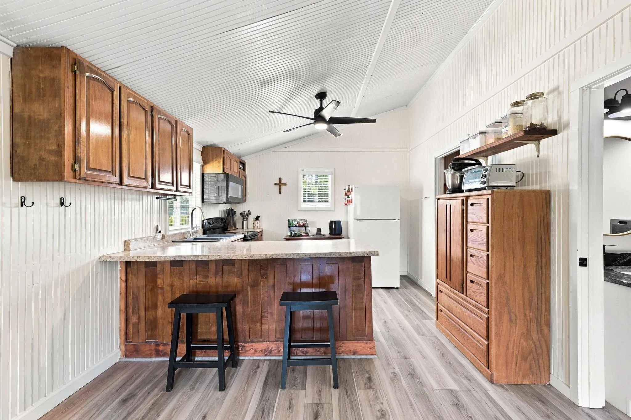 Single Family Residence For Sale in Lamar County , 1703 Fm 1501, Deport, Texas 75435, 2 Bedroom, 1 Bathroom, Garage spaces, 720 Sqft, built in 2012, mls#21365029, Real Estate Agent in Deport, Homes For Sale in Lamar county, Homes For Sale in Deport, Realtor in Deport Texas, Real Estate Brokerage Independent Realty Texas, Luminita Cordes Realtor
