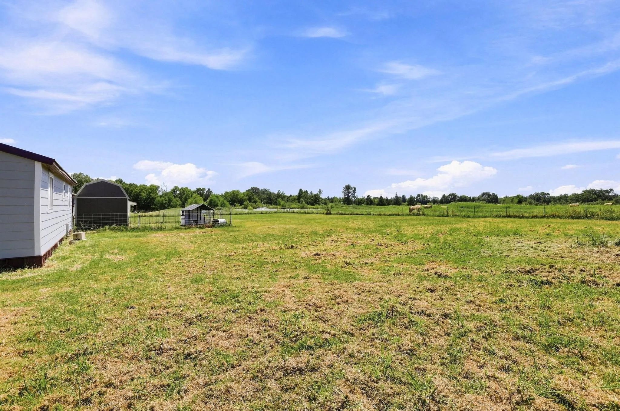 Single Family Residence For Sale in Lamar County , 1703 Fm 1501, Deport, Texas 75435, 2 Bedroom, 1 Bathroom, Garage spaces, 720 Sqft, built in 2012, mls#21365029, Real Estate Agent in Deport, Homes For Sale in Lamar county, Homes For Sale in Deport, Realtor in Deport Texas, Real Estate Brokerage Independent Realty Texas, Luminita Cordes Realtor