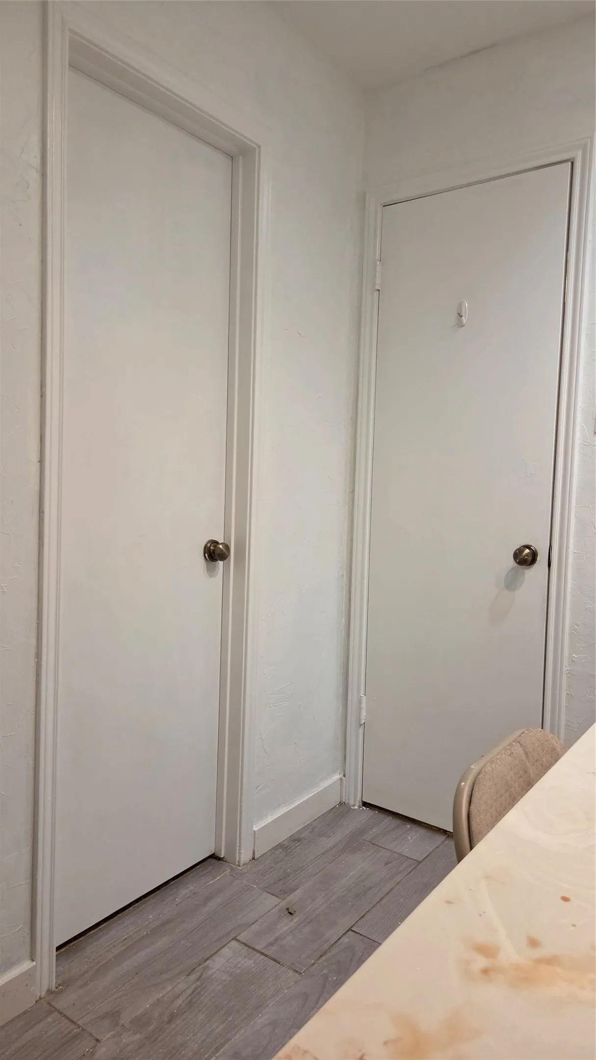 Single Family Residence For Sale in Dallas County , 2103 Prairie Creek Trail, Garland, Texas 75040, 3 Bedroom, 2 Bathroom, Garage spaces, 1,431 Sqft, built in 1987, mls#21364818, Real Estate Agent in Garland, Homes For Sale in Dallas county, Homes For Sale in Garland, Realtor in Garland Texas, Real Estate Brokerage Independent Realty Texas, Luminita Cordes Realtor
