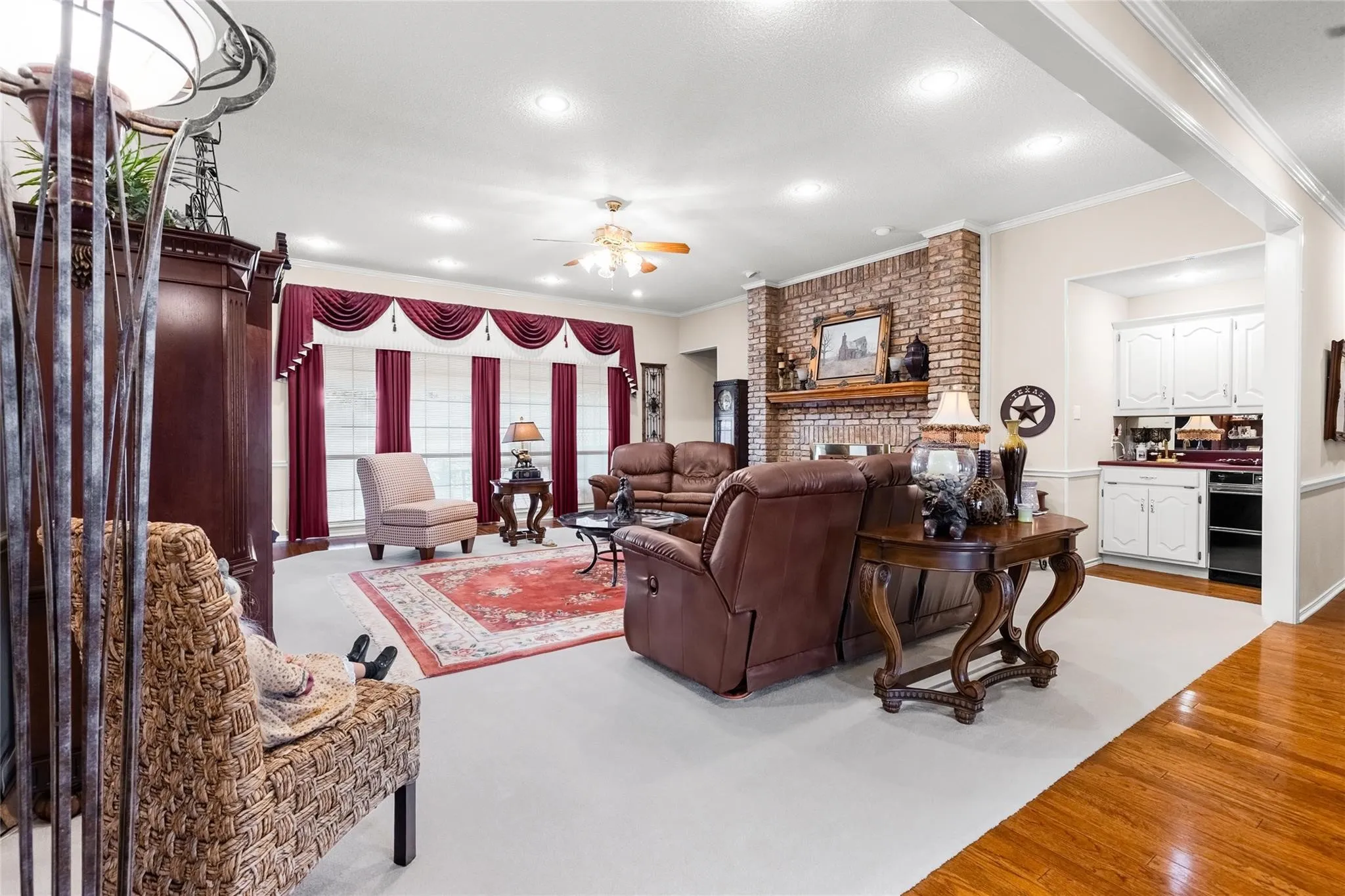 Farm For Sale in Franklin (TX) County , 1127-2 County Road Sw 3230, Winnsboro, Texas 75494, 3 Bedroom, 4 Bathroom, 2 Garage spaces, 2,857 Sqft, built in 1993, Price $699,000, mls#21365262, Real Estate Agent in Winnsboro, Homes For Sale in Franklin (TX) county, Homes For Sale in Winnsboro, Realtor in Winnsboro Texas, Real Estate Brokerage Independent Realty Texas, Luminita Cordes Realtor