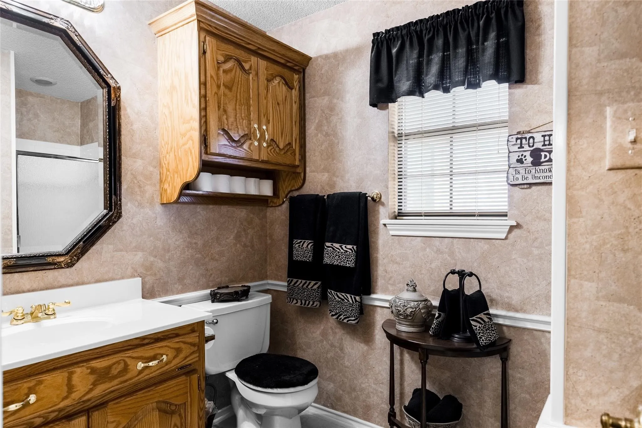 Farm For Sale in Franklin (TX) County , 1127-2 County Road Sw 3230, Winnsboro, Texas 75494, 3 Bedroom, 4 Bathroom, 2 Garage spaces, 2,857 Sqft, built in 1993, Price $699,000, mls#21365262, Real Estate Agent in Winnsboro, Homes For Sale in Franklin (TX) county, Homes For Sale in Winnsboro, Realtor in Winnsboro Texas, Real Estate Brokerage Independent Realty Texas, Luminita Cordes Realtor