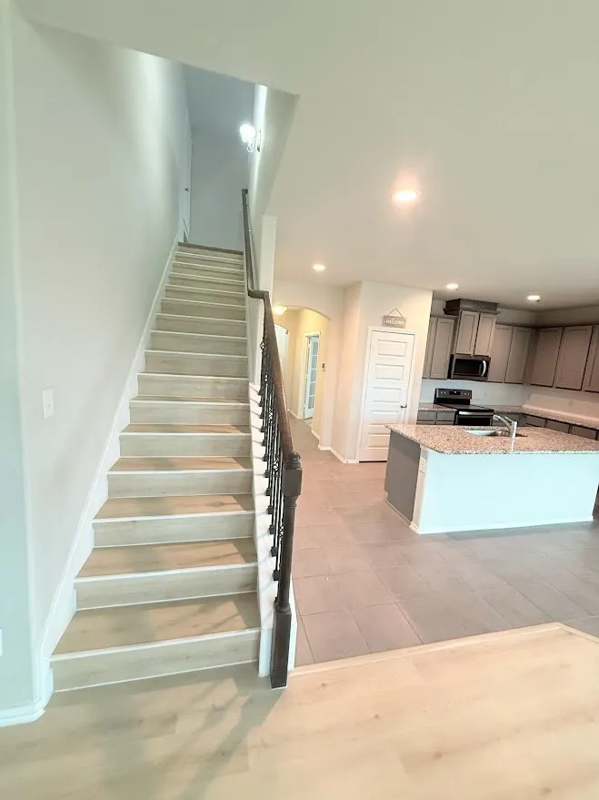 Single Family Residence For Rent in Kaufman County , 3018 Montrose Court, Forney, Texas 75126, 3 Bedroom, 3 Bathroom, 2 Garage spaces, 2,463 Sqft, built in 2019, mls#21365265, Real Estate Agent in Forney, Homes For Rent in Kaufman county, Homes For Rent in Forney, Realtor in Forney Texas, Real Estate Brokerage Independent Realty Texas, Luminita Cordes Realtor